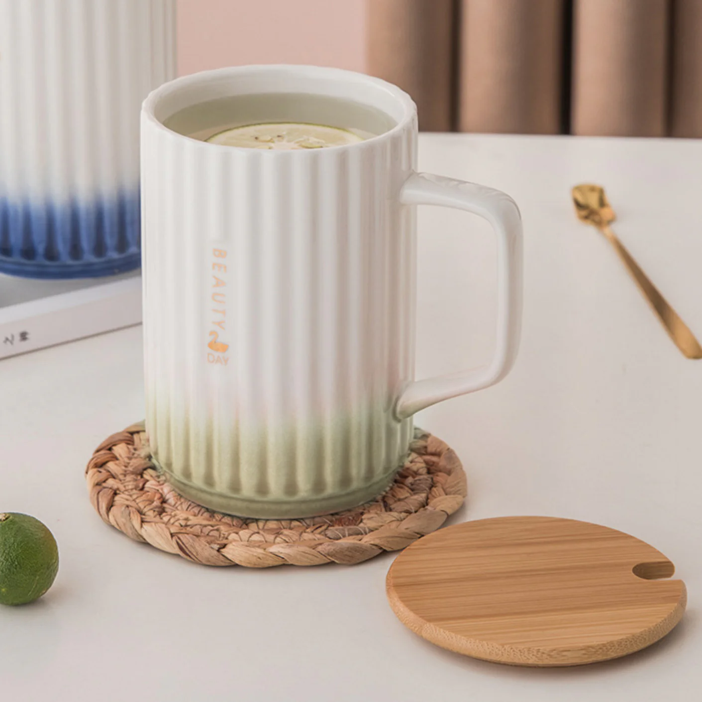 Ceramic Mug with Lid and Spoon - Image 10