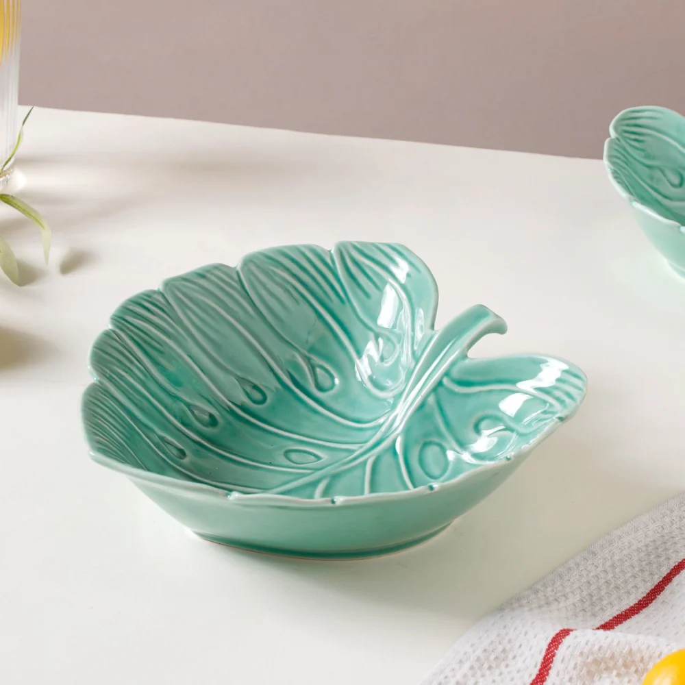 Ceramic Taro Leaf Serving Bowl Dark Green 700 ml - Image 9