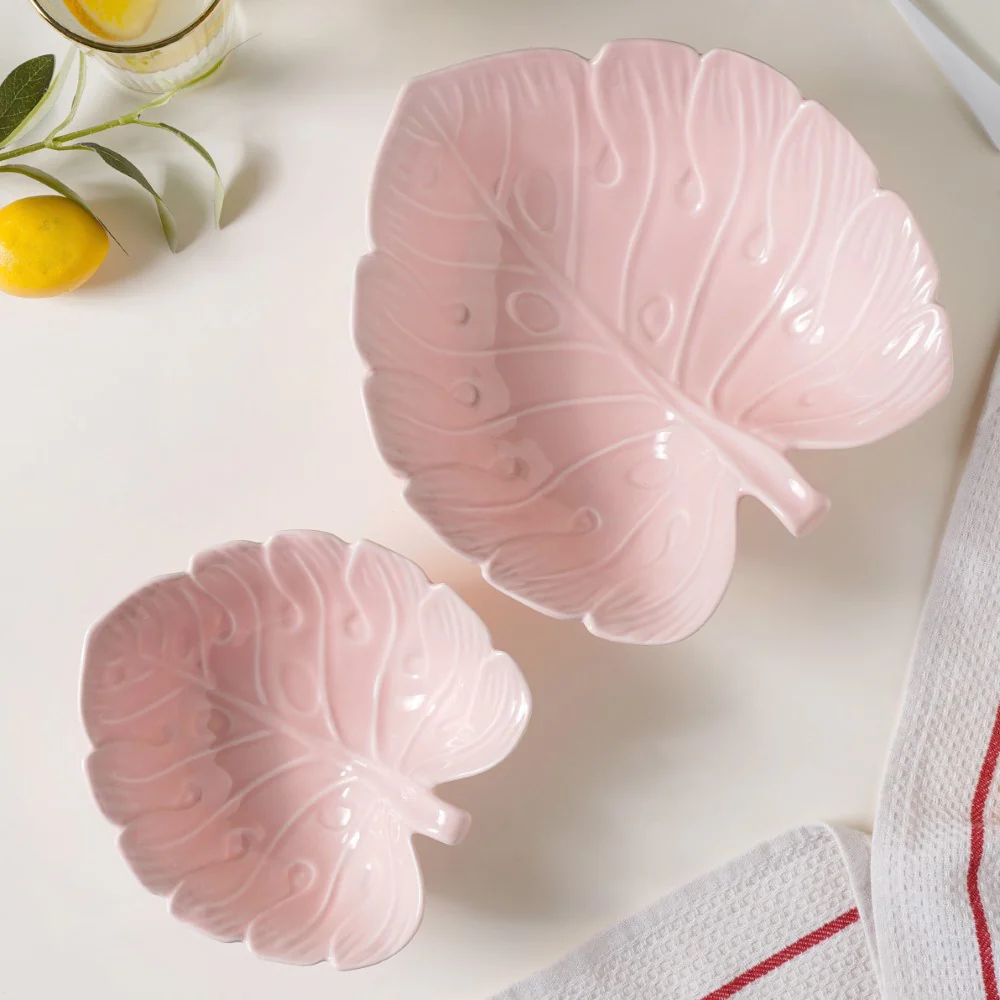 Ceramic Taro Leaf Serving Bowl Pink 700 ml - Image 10