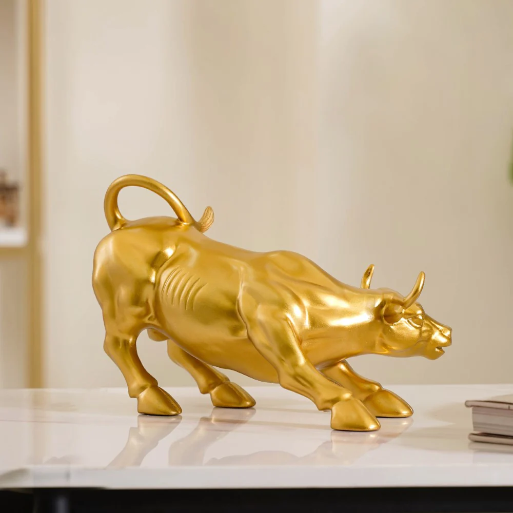 Charging Bull Statue - Image 3