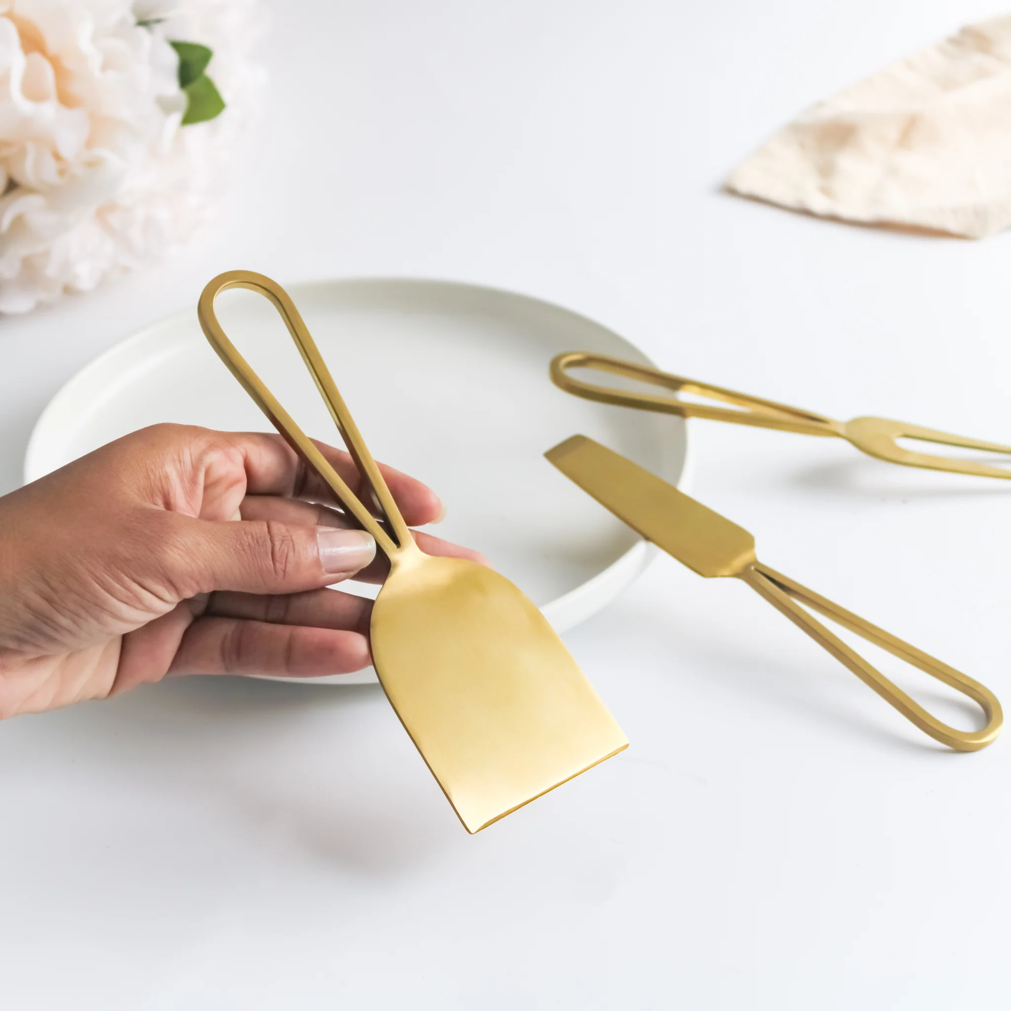 Cheese Knife Set of 3 - Gold - Image 6