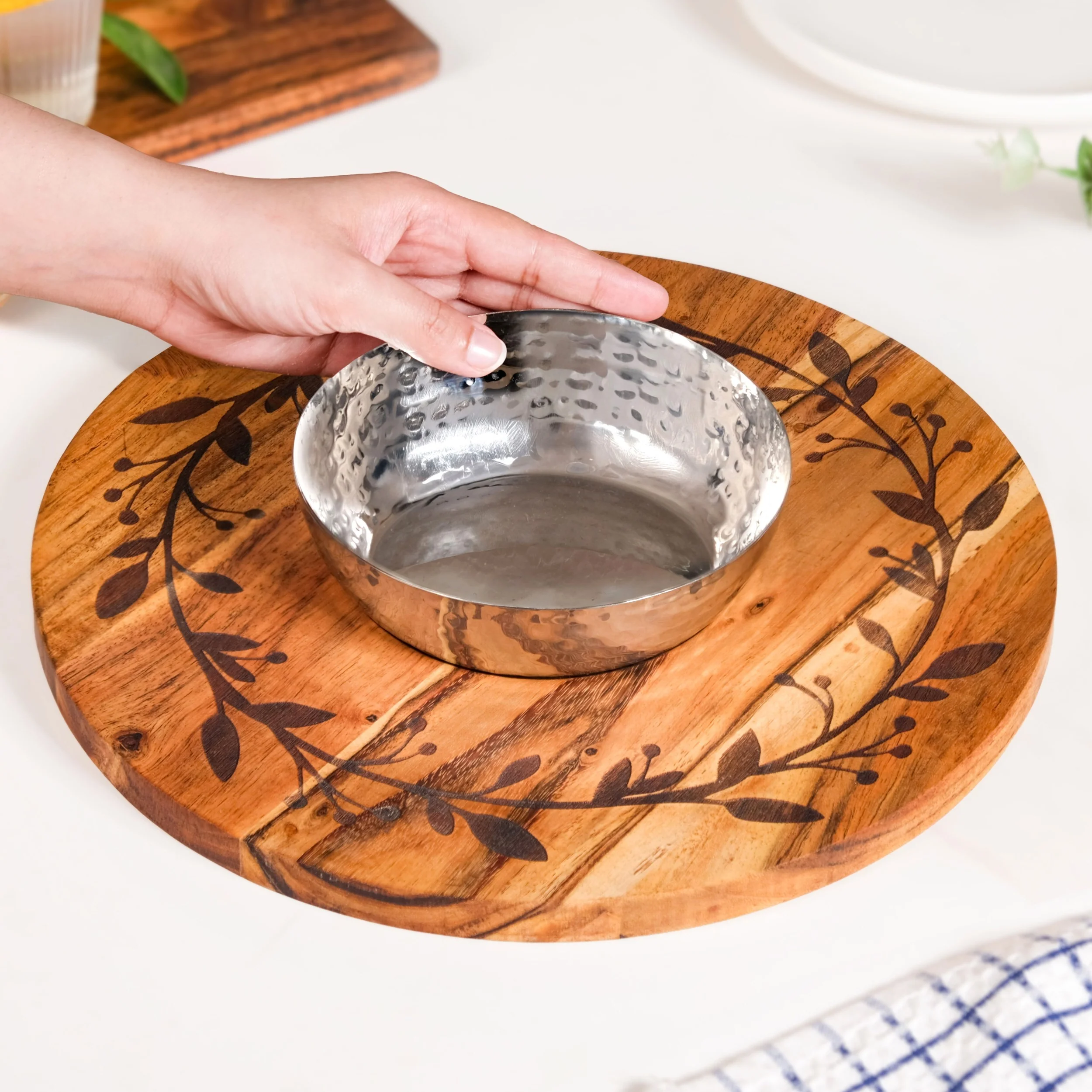 Chips And Dip Fusion Wooden Serving Platter With Steel Bowl 30cm - Image 3