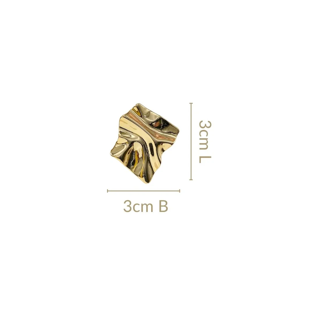 Chisel Stud Earrings Gold - Image 3