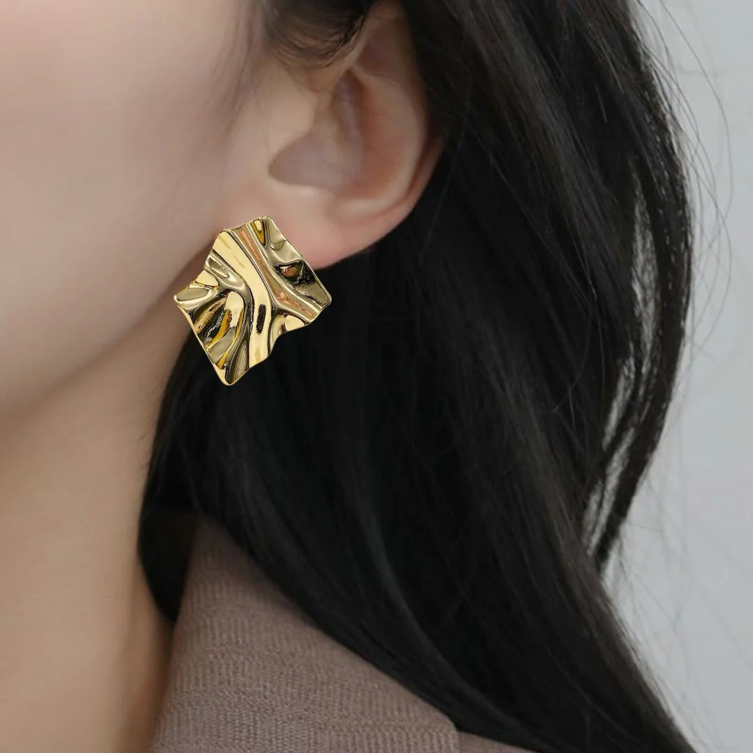 Chisel Stud Earrings Gold - Image 5