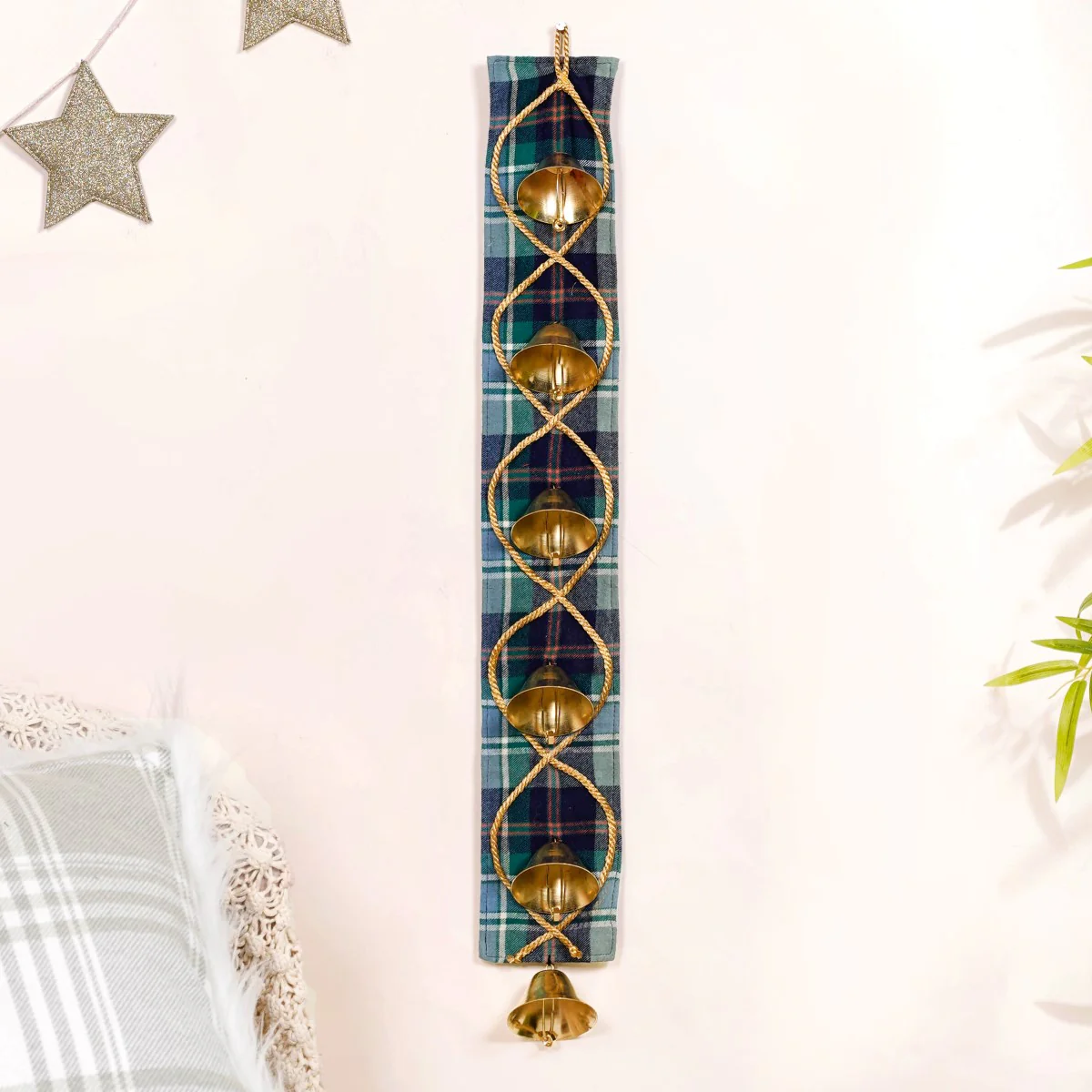 Christmas Wall Hanging With Bells