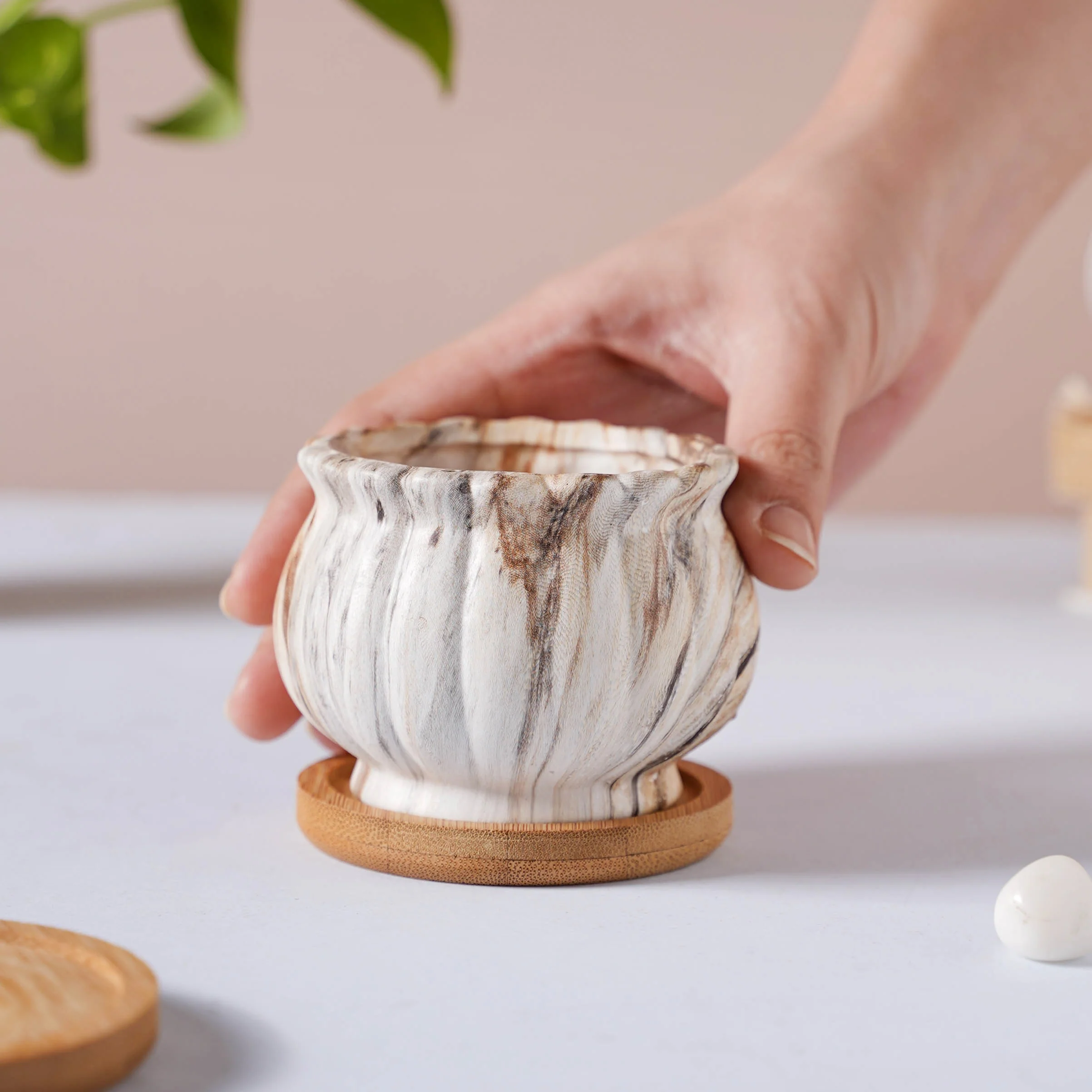 Cinzia Marble Patterned Planter With Coaster - Image 5