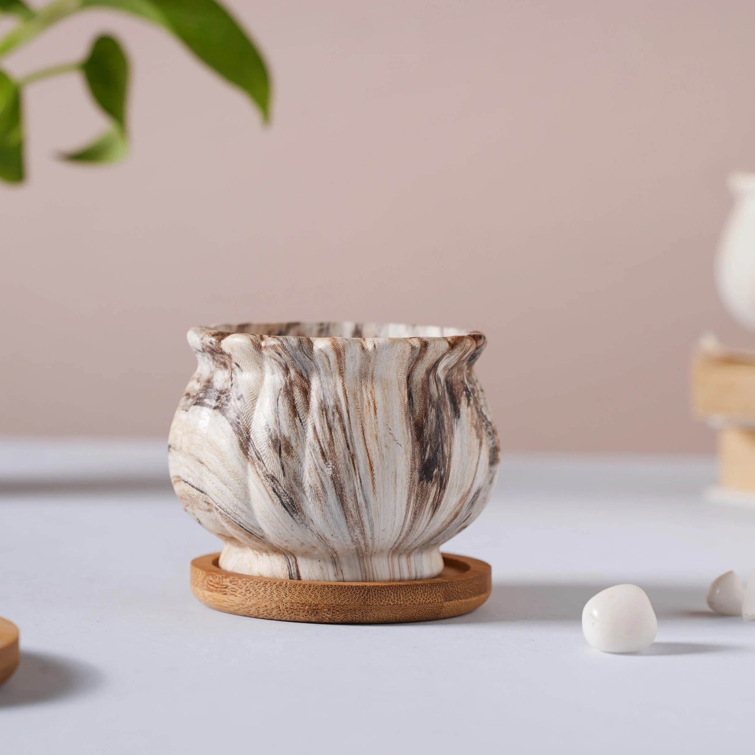 Cinzia Marble Patterned Planter With Coaster - Image 6