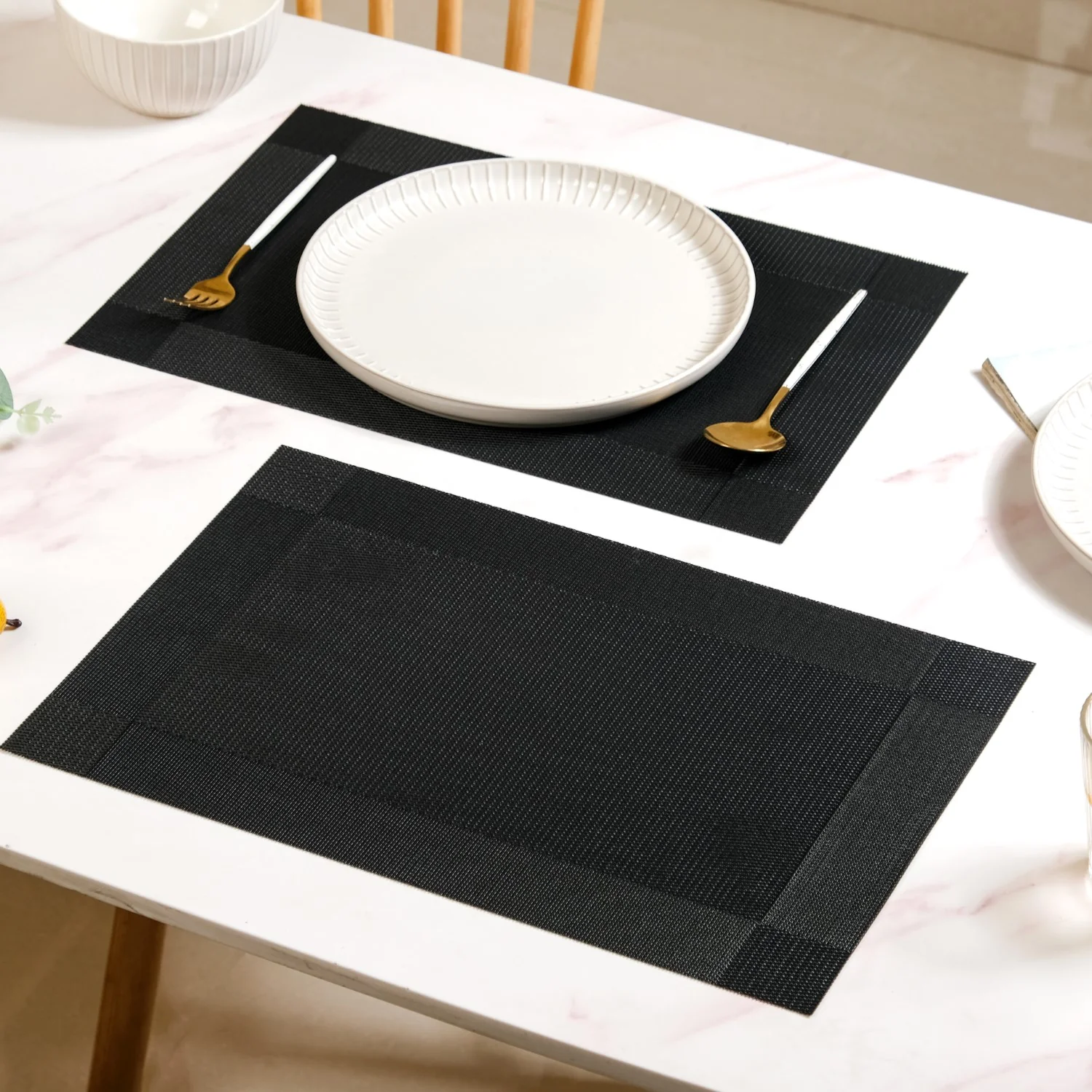 Classic Black Table Mat Set Of 6 - Image 8