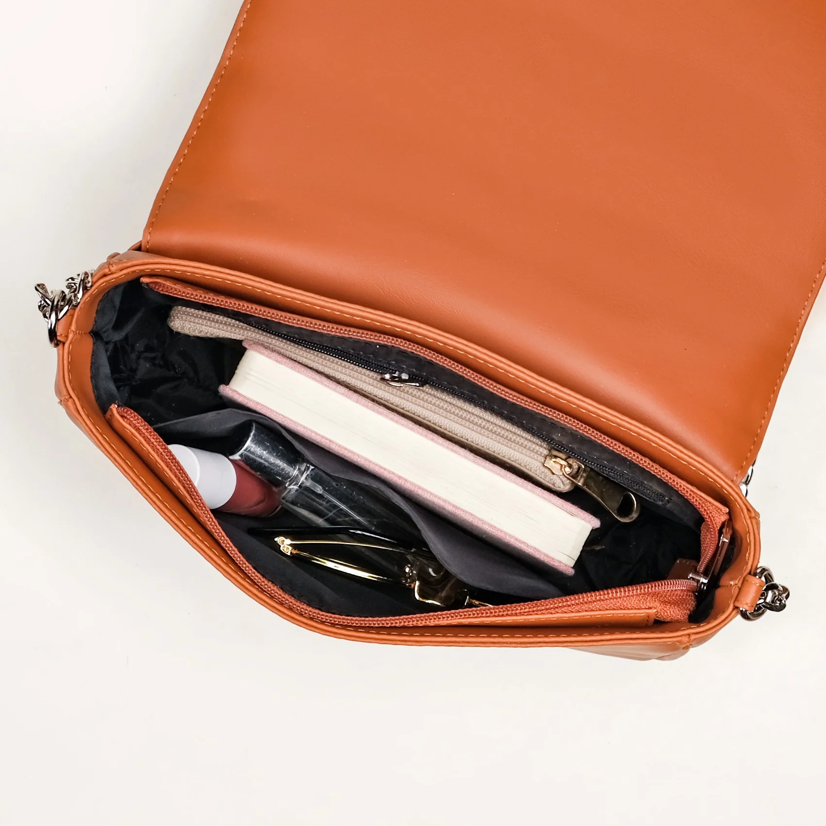 Classic Flap Tan Shoulder Bag With Chain - Image 10