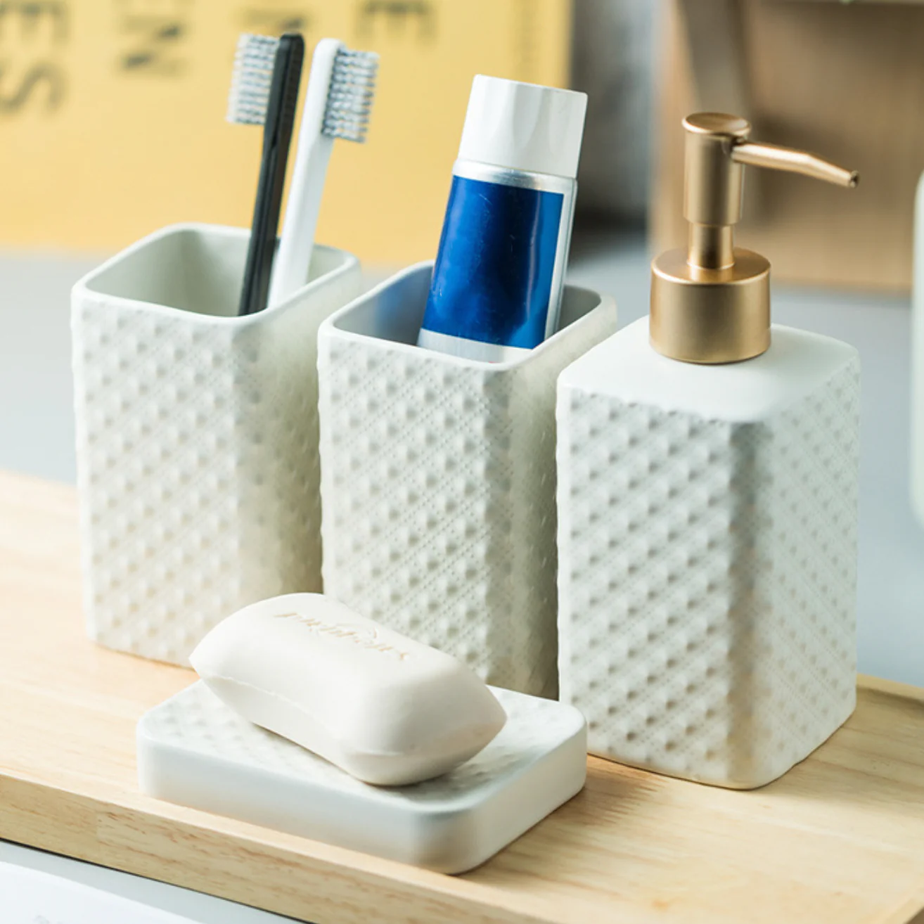 Classic White Bath Set - Image 2