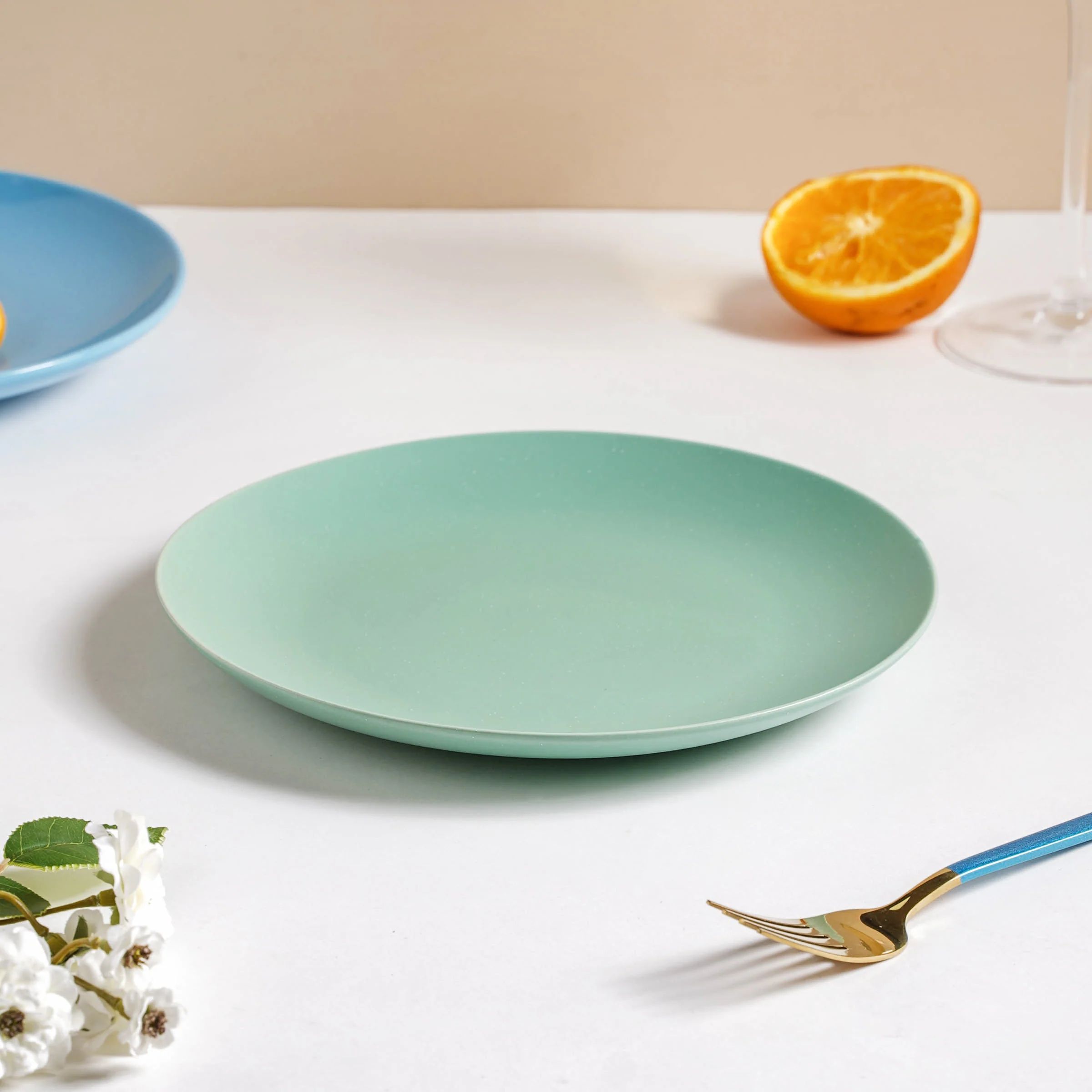 Cloris Matte Green Snack Plate 8 Inch - Image 4