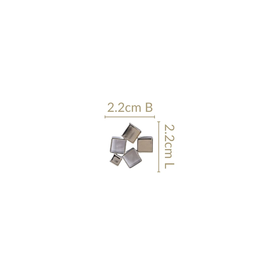 Clustered Prism Studs Silver - Image 3