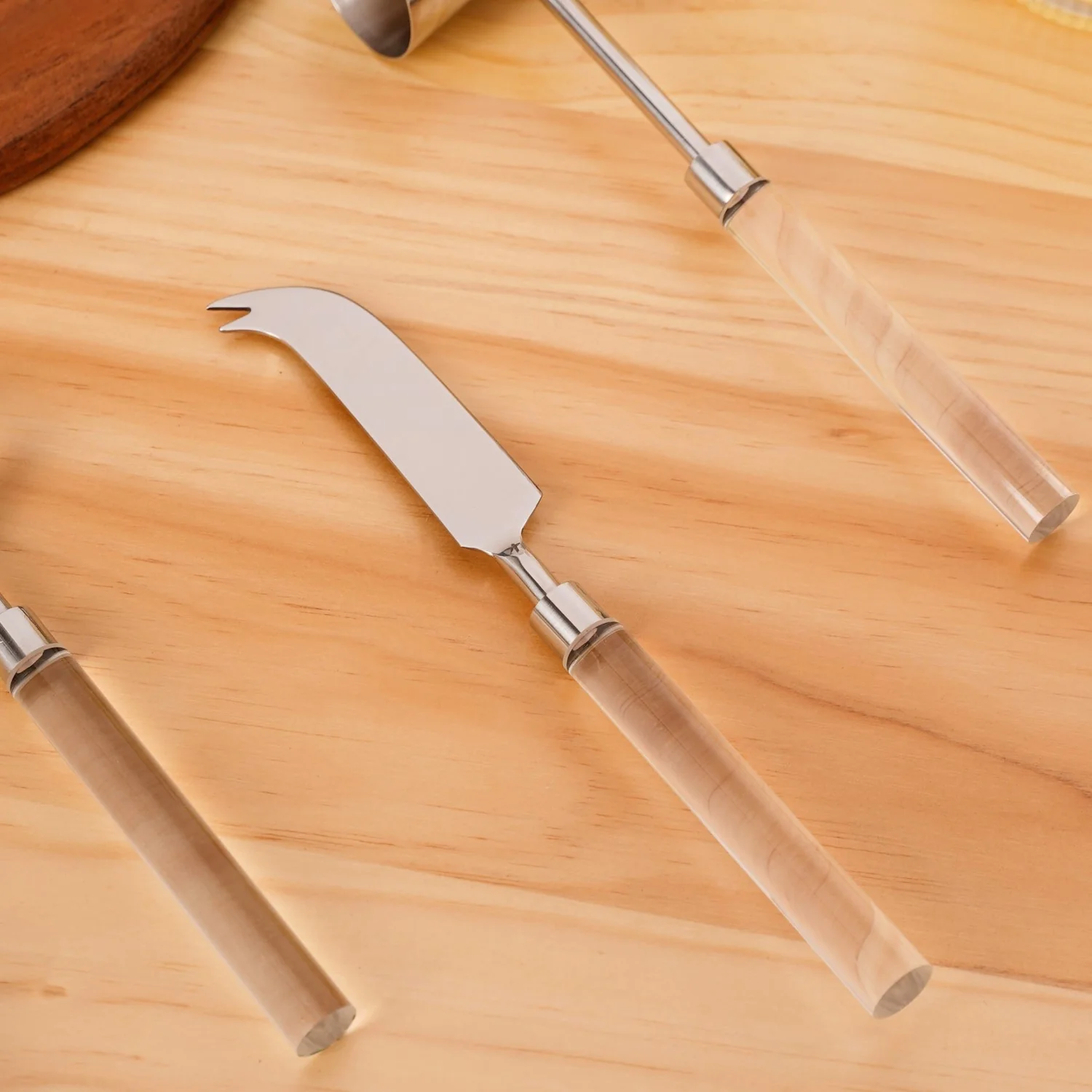 Contemporary Chic 4 Piece Stainless Steel Bar Tool Set - Image 4