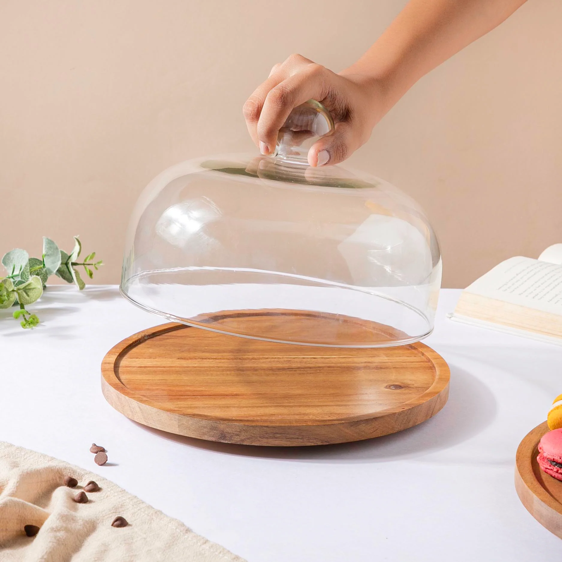 Rotating Cake Stand 9.5 Inch - Image 2
