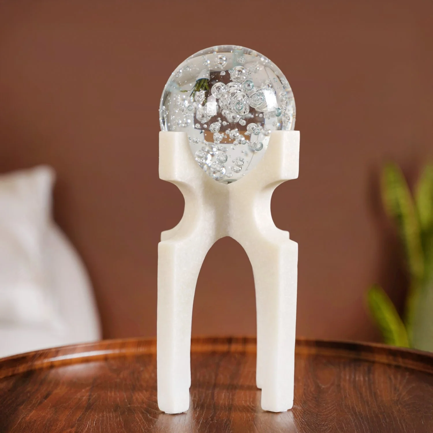 Crystal Orb Centrepiece Large - Image 8