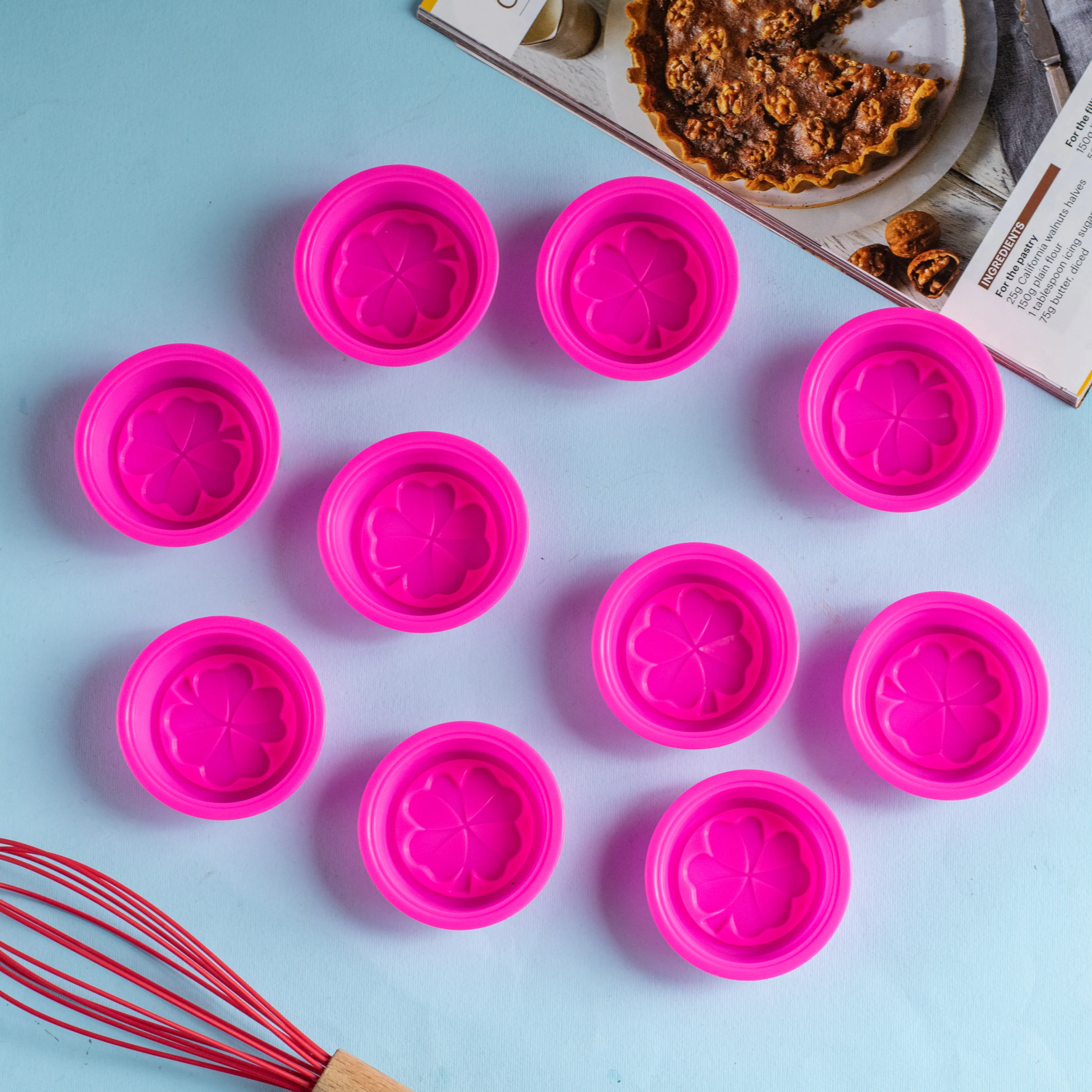 Cupcake Mould Set of 5 - Image 2