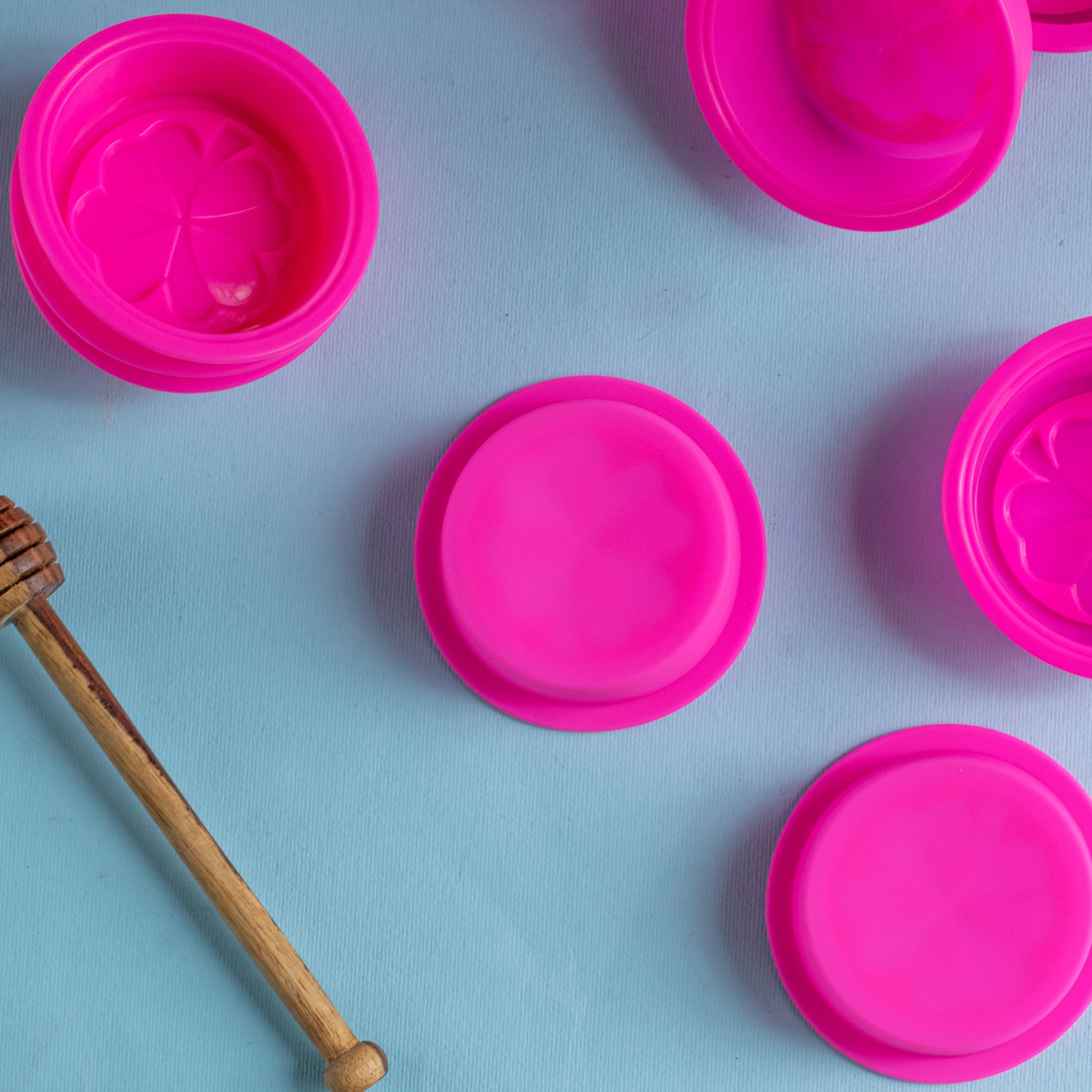 Cupcake Mould Set of 5 - Image 9