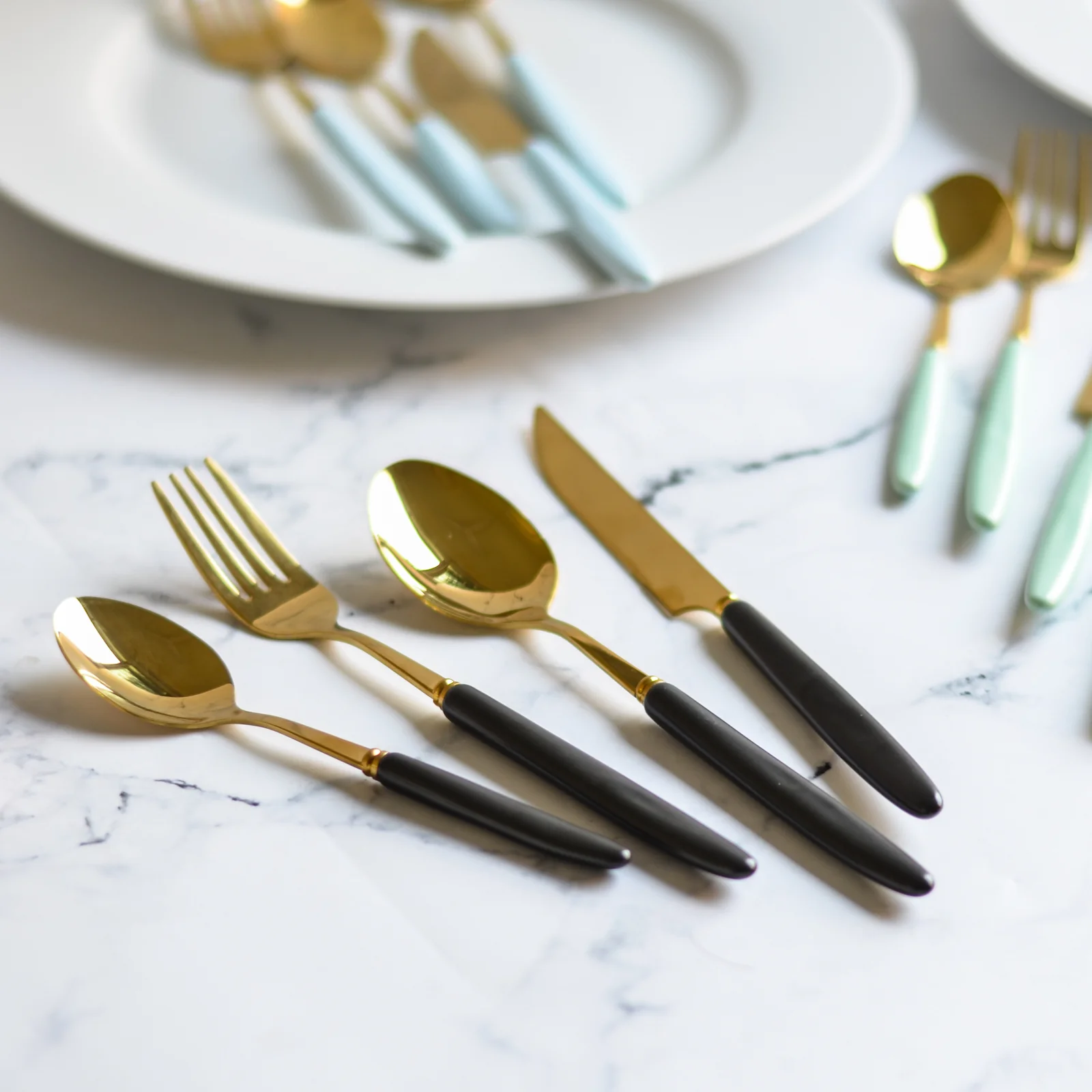Cutlery Set Of 4 - Image 5