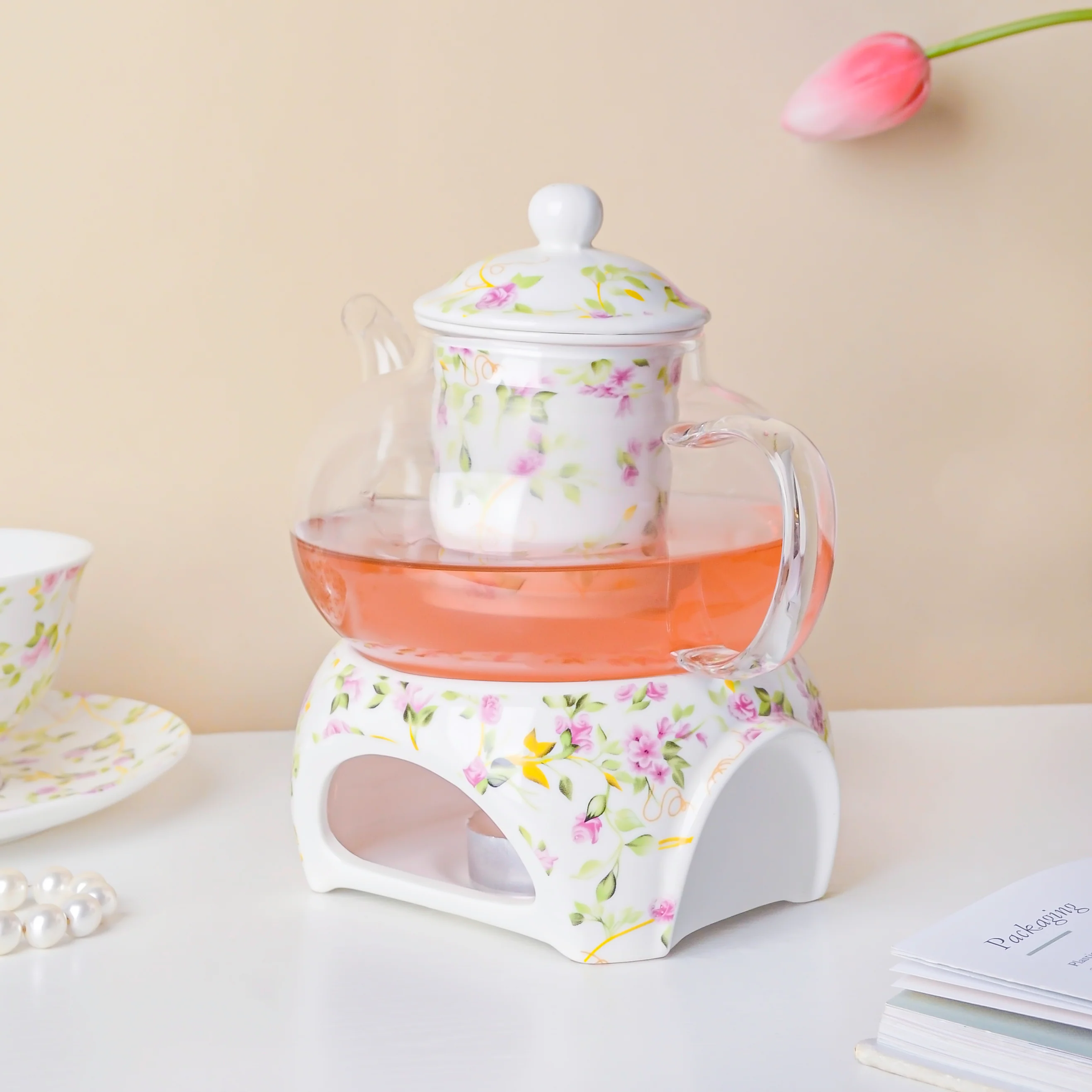 Daffodil Yellow And Pink Glass Teapot With Warmer Base 700 ml - Image 6