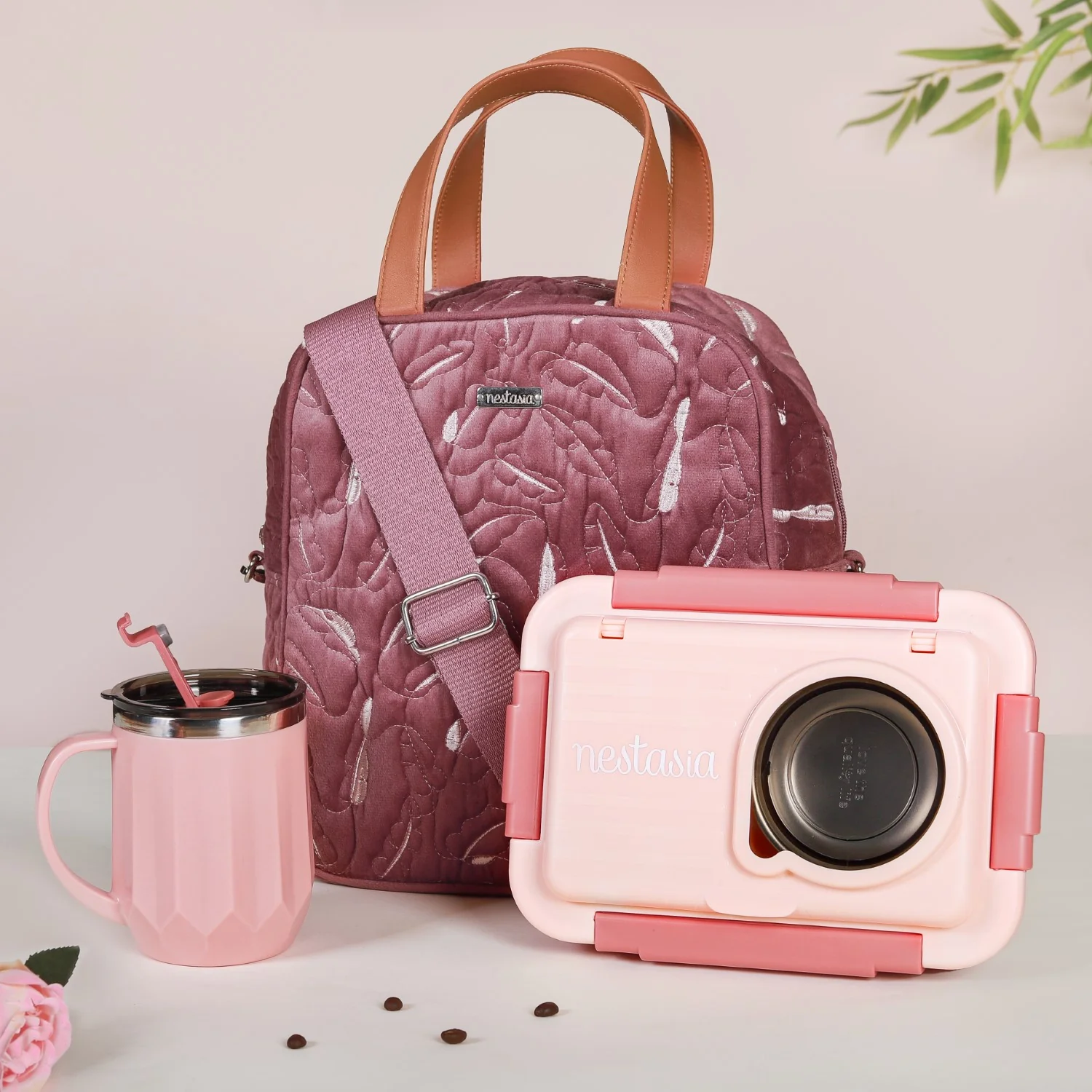 Daily Comforts Gift Hamper Set of 3 - Image 3