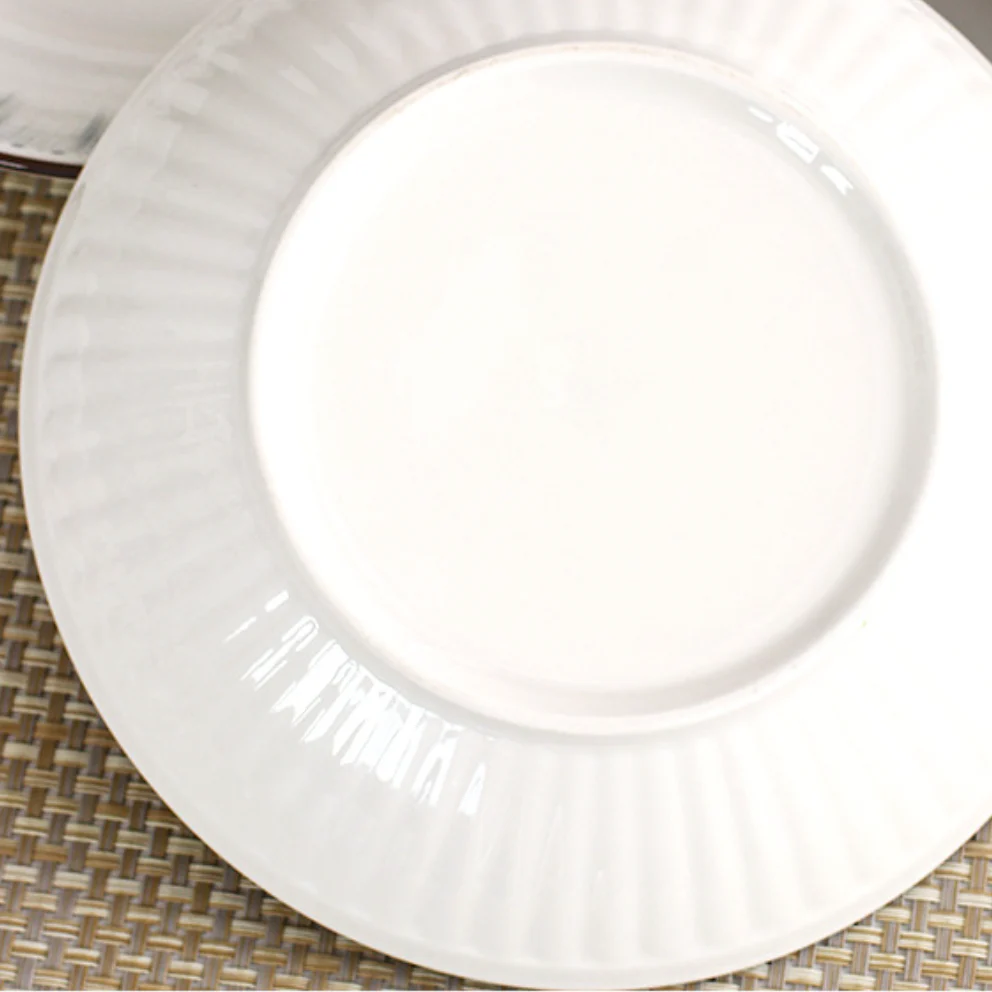 Dainty Patterned Pasta Dish 7 Inch - Image 11