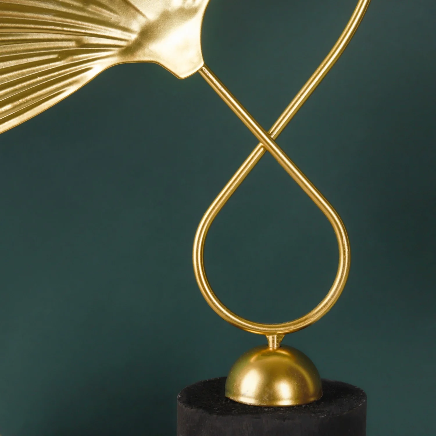 Decorative Leaf Sculpture - Image 7