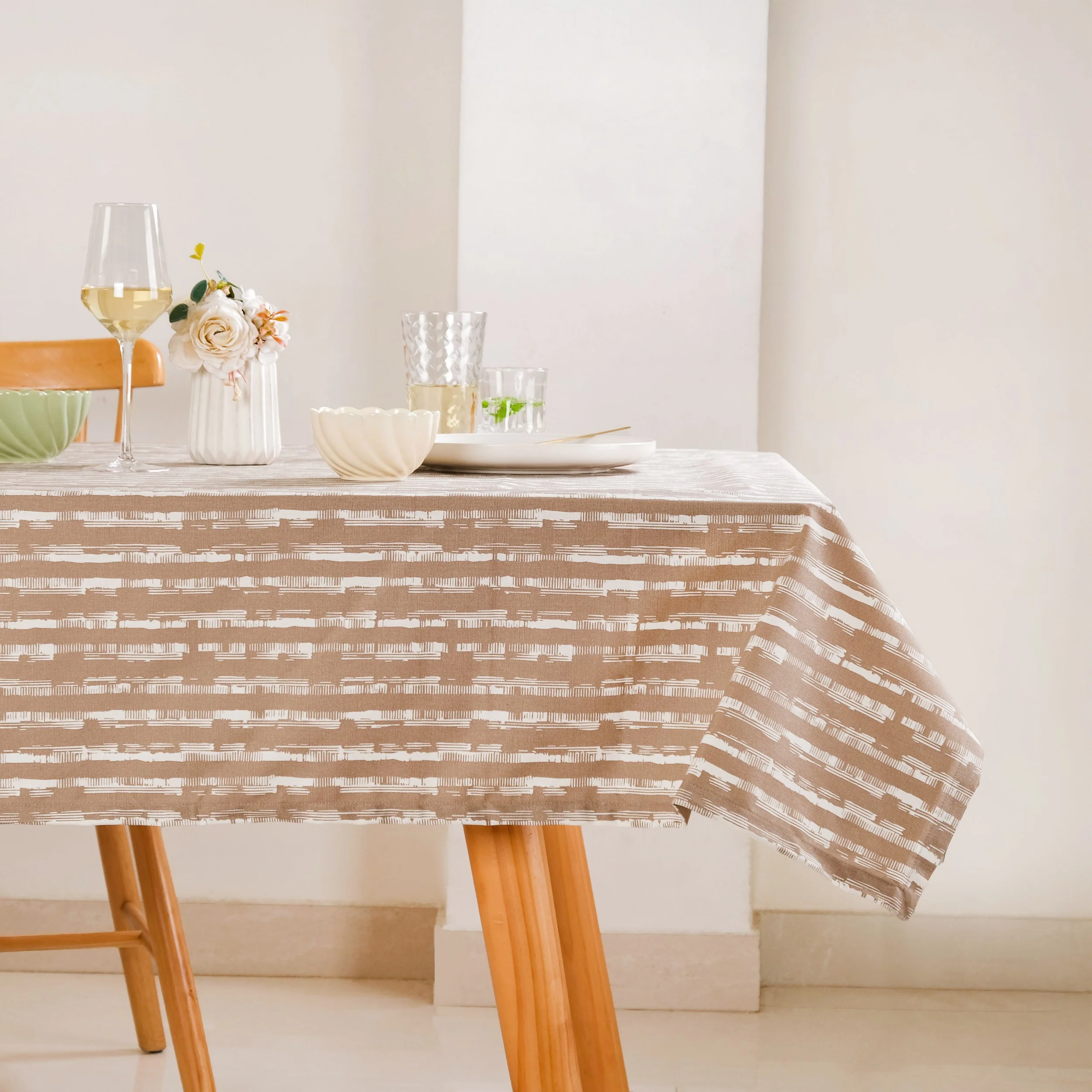 Desert Dusk 6 Seater Table Cloth 203x152cm - Image 8