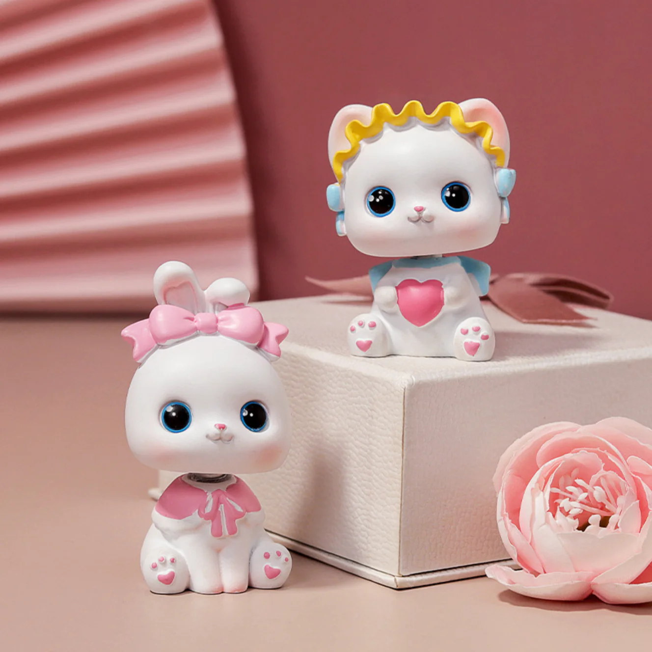 Desktop Showpiece - Image 7
