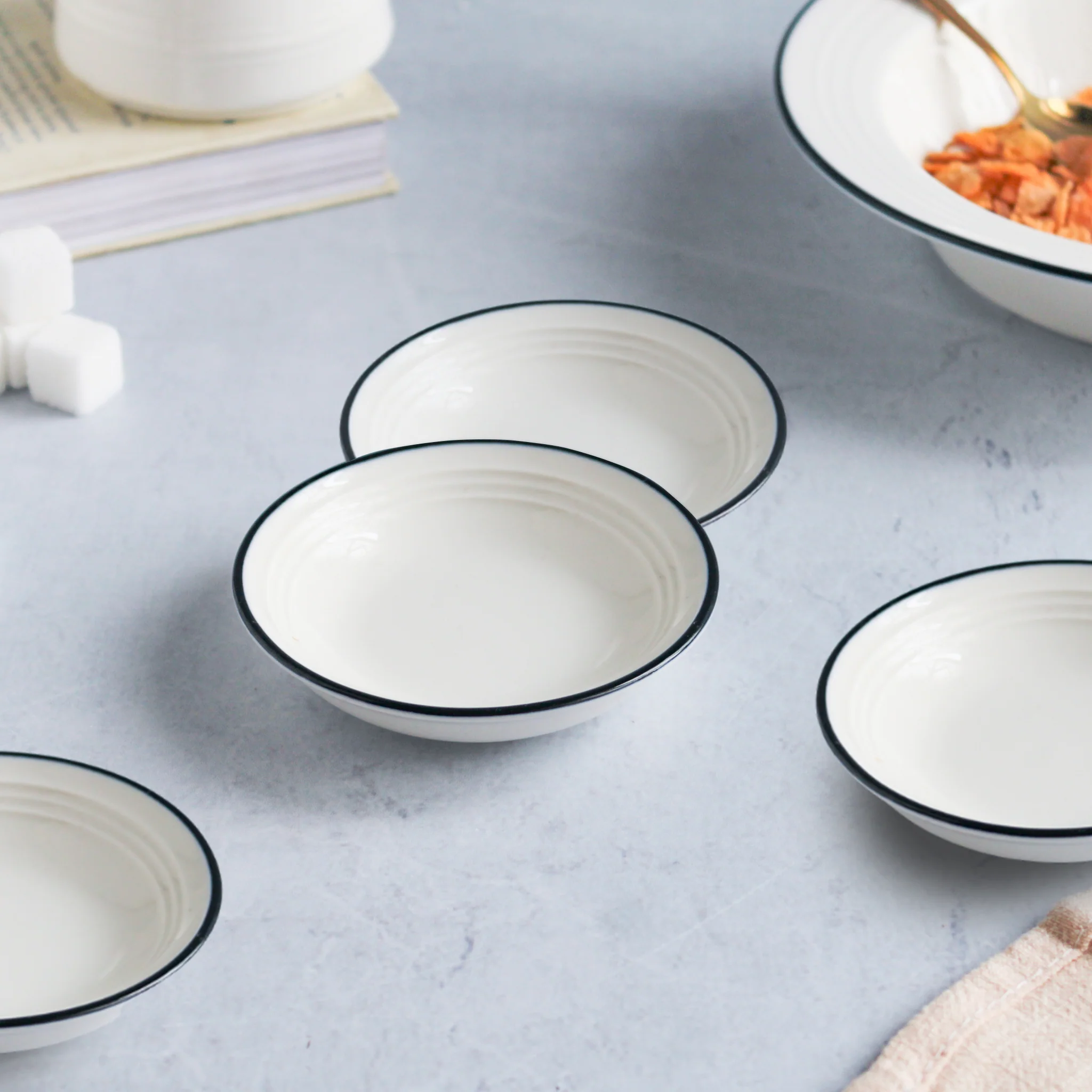 Dessert Plate Set of 4 - Image 6
