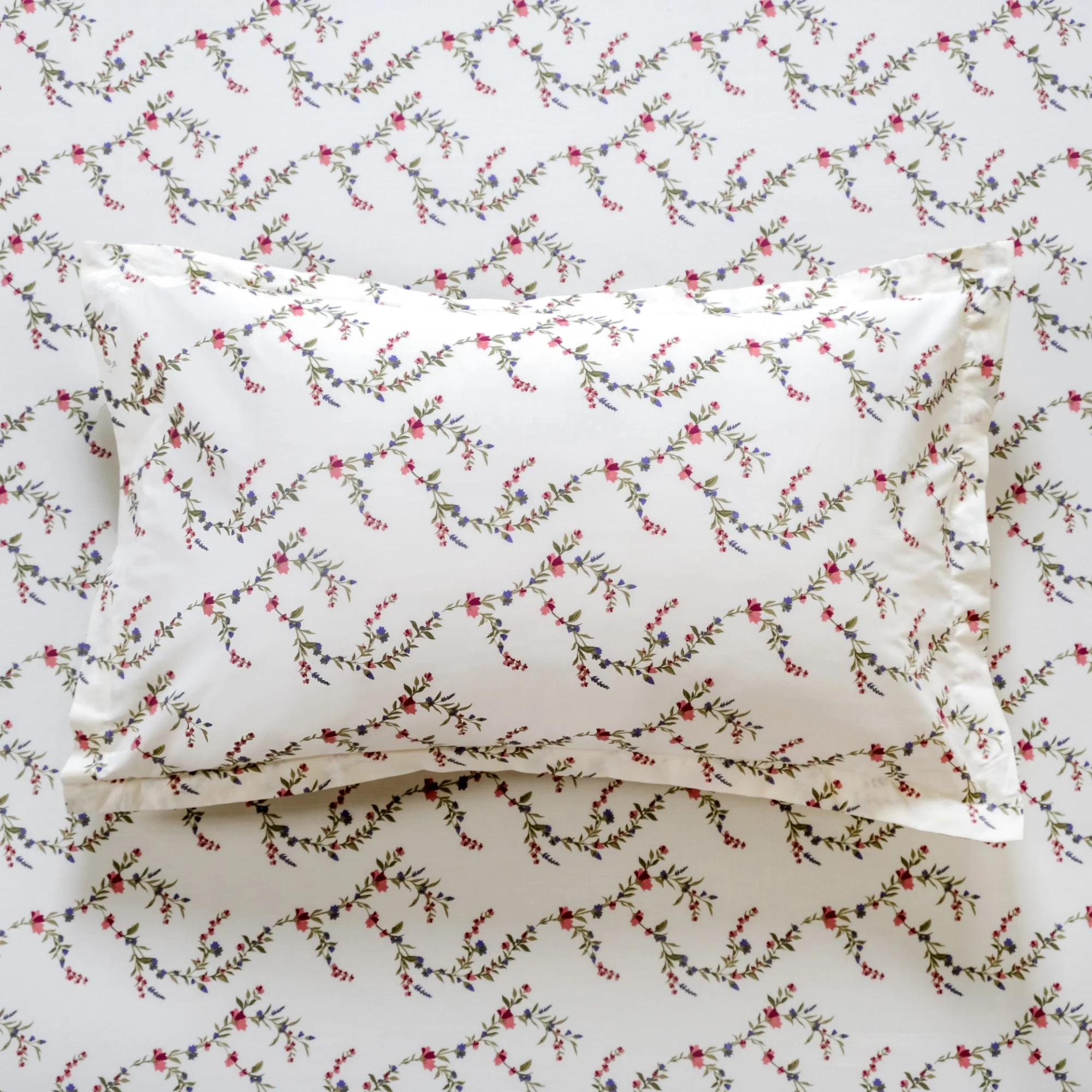 Dewdrop Vine Pure Cotton King Size Bedding Set 275x275cm - Image 2
