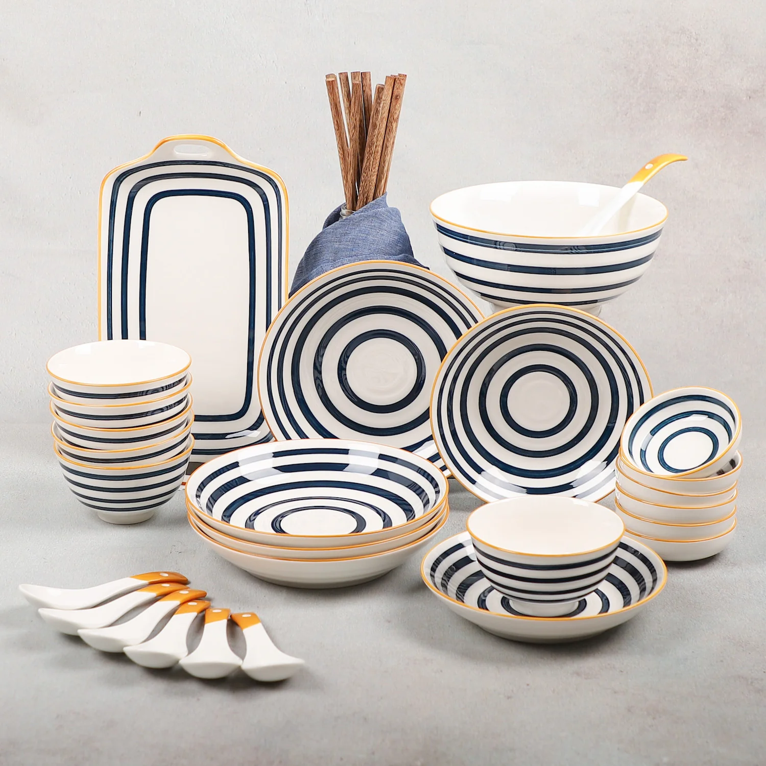 Nitori Dinner Set