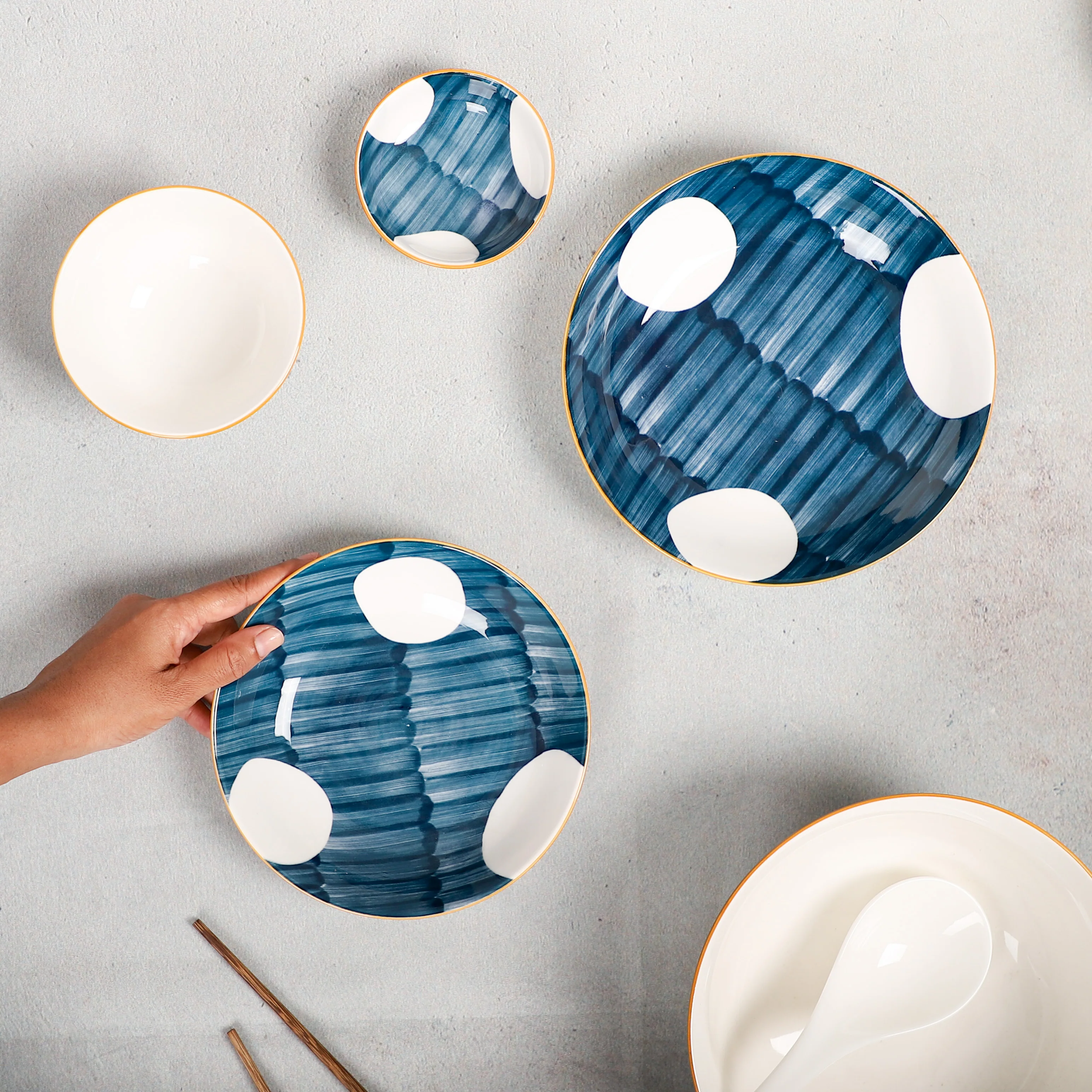 Hand painted Dinner Set Nitori - Image 10