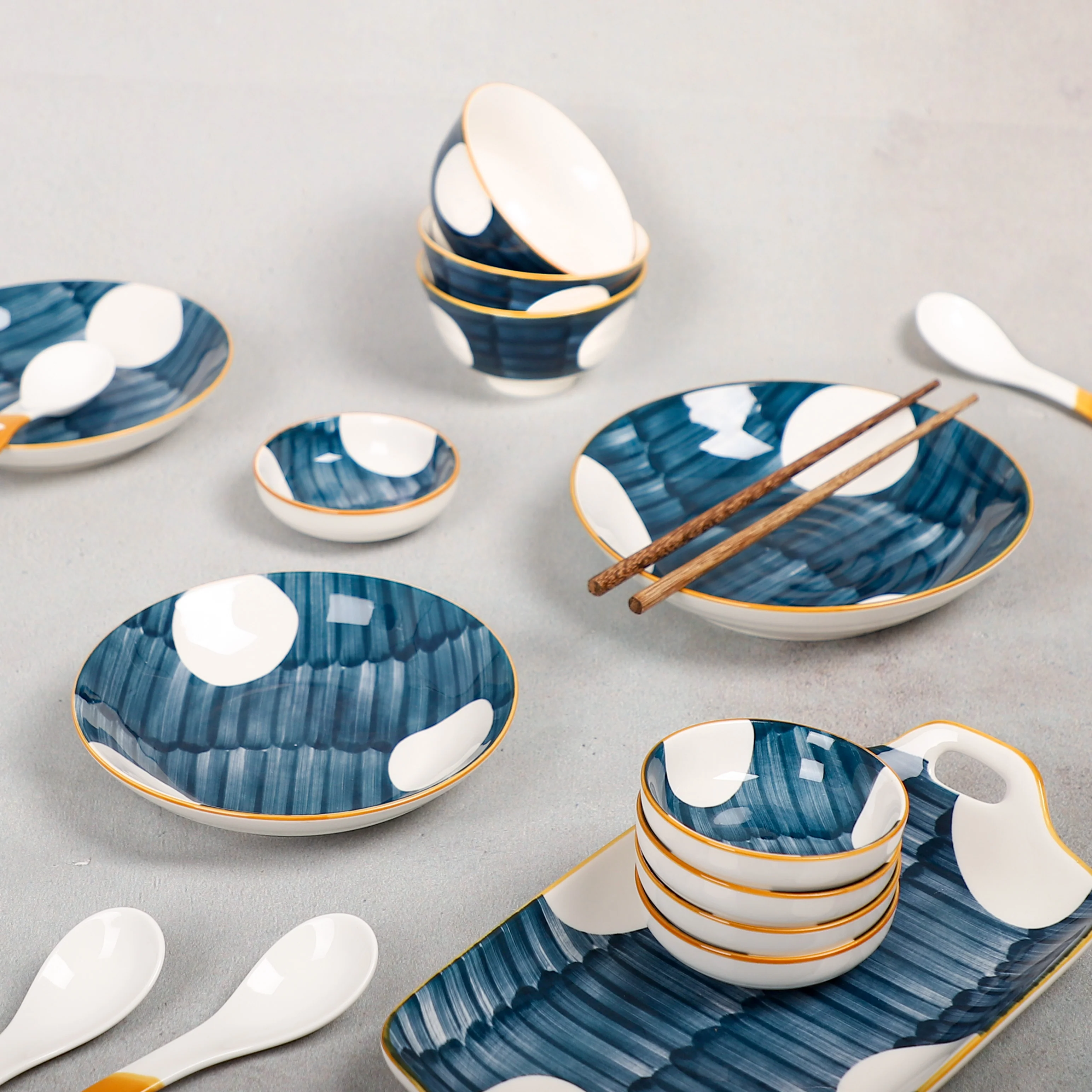 Hand painted Dinner Set Nitori - Image 13