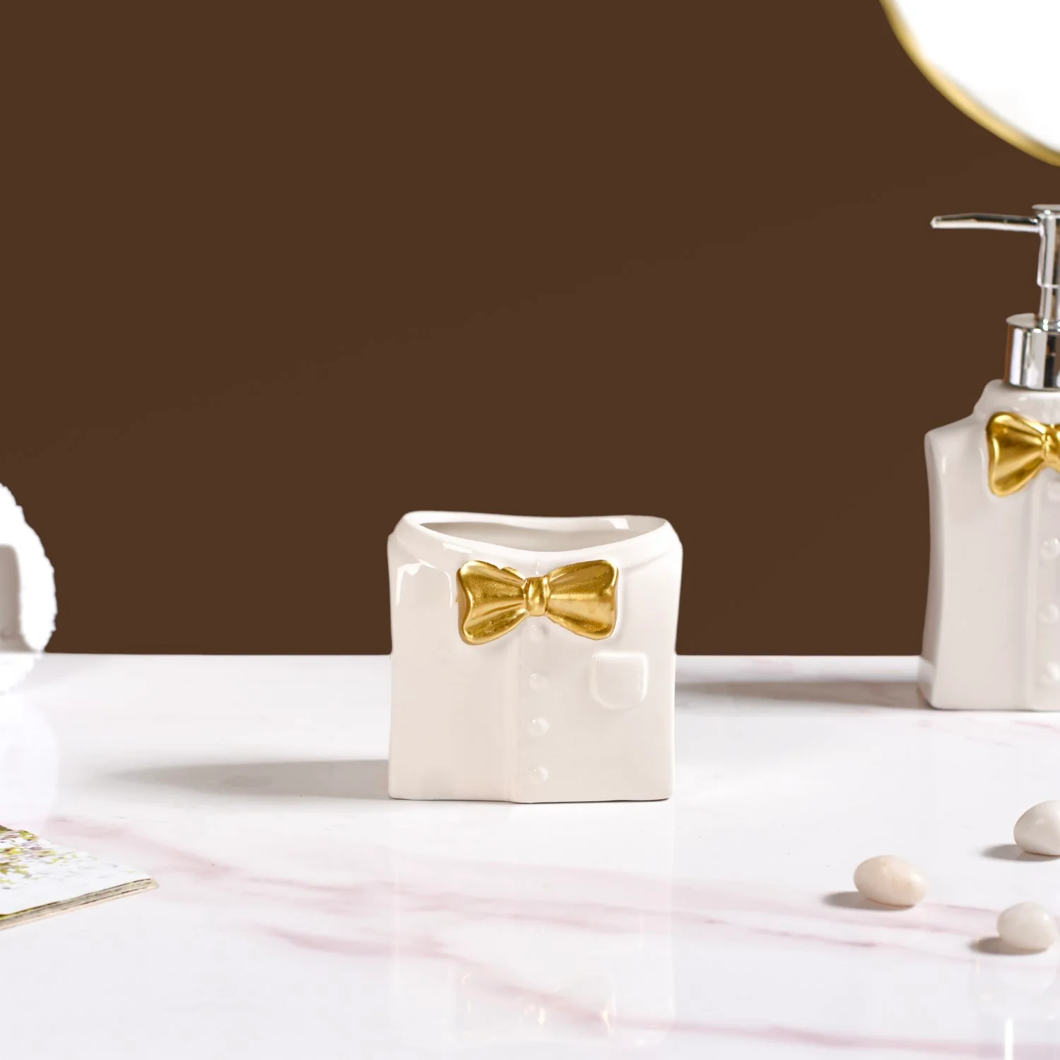 Eclectic Bow Tie Shirt Ceramic Bath Set Of 3 White - Image 10