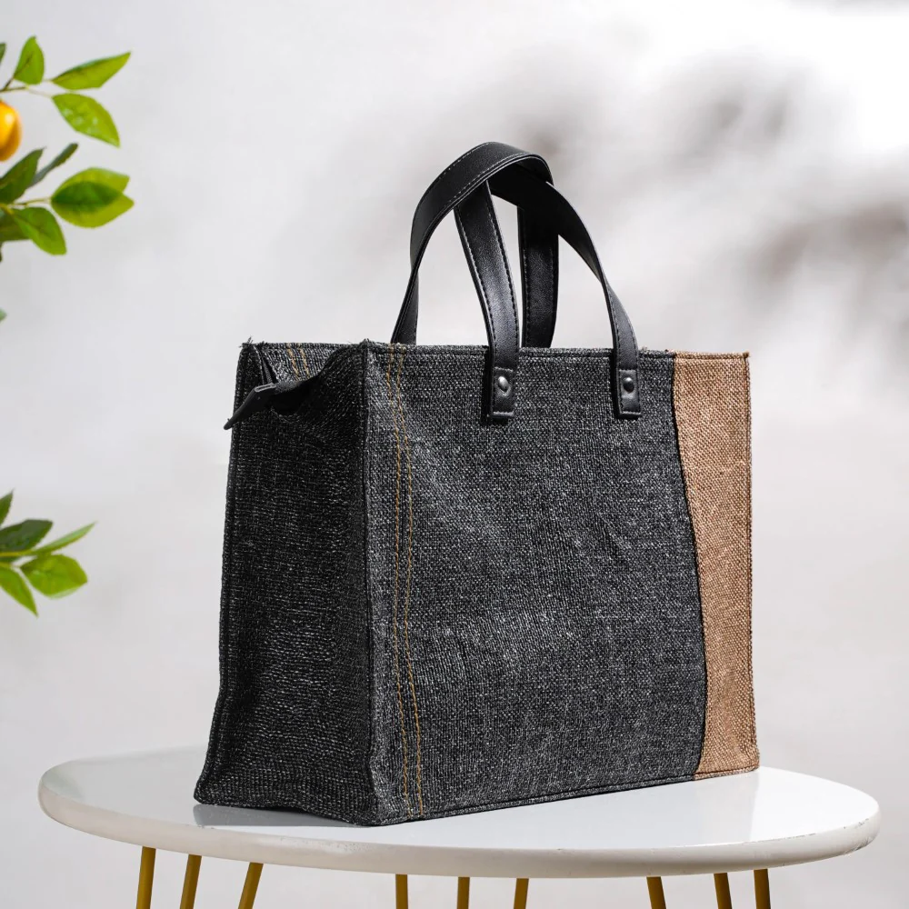 Eco Friendly Jute Lunch Bag Black And Beige 15 x 10 Inch - Image 16