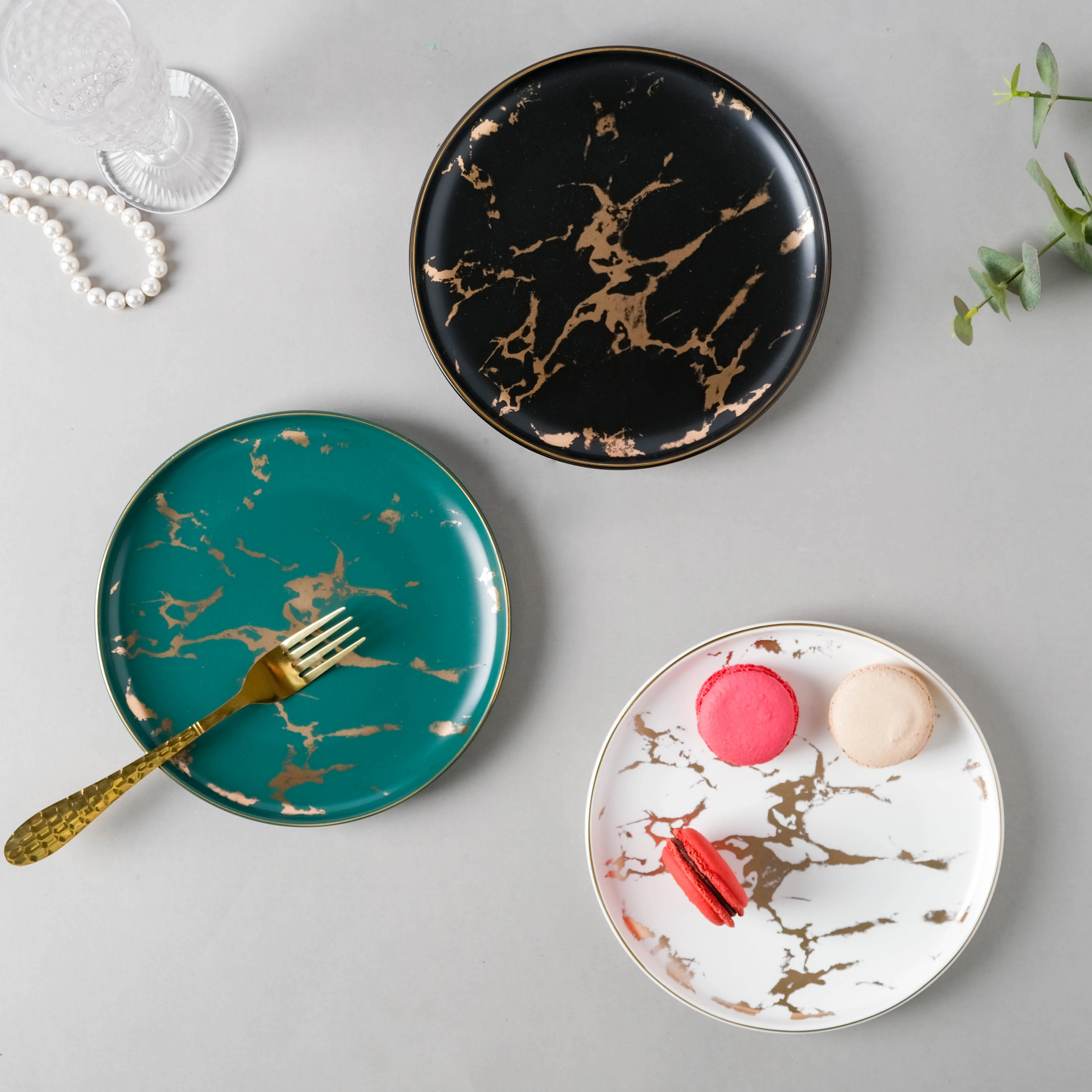 Elegant Snack Serving Plate - Image 2