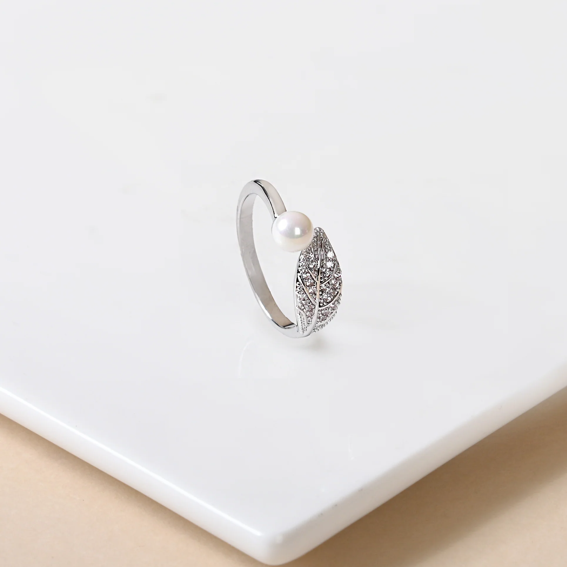 Ethereal Leaf Pearl Silver Ring - Image 5