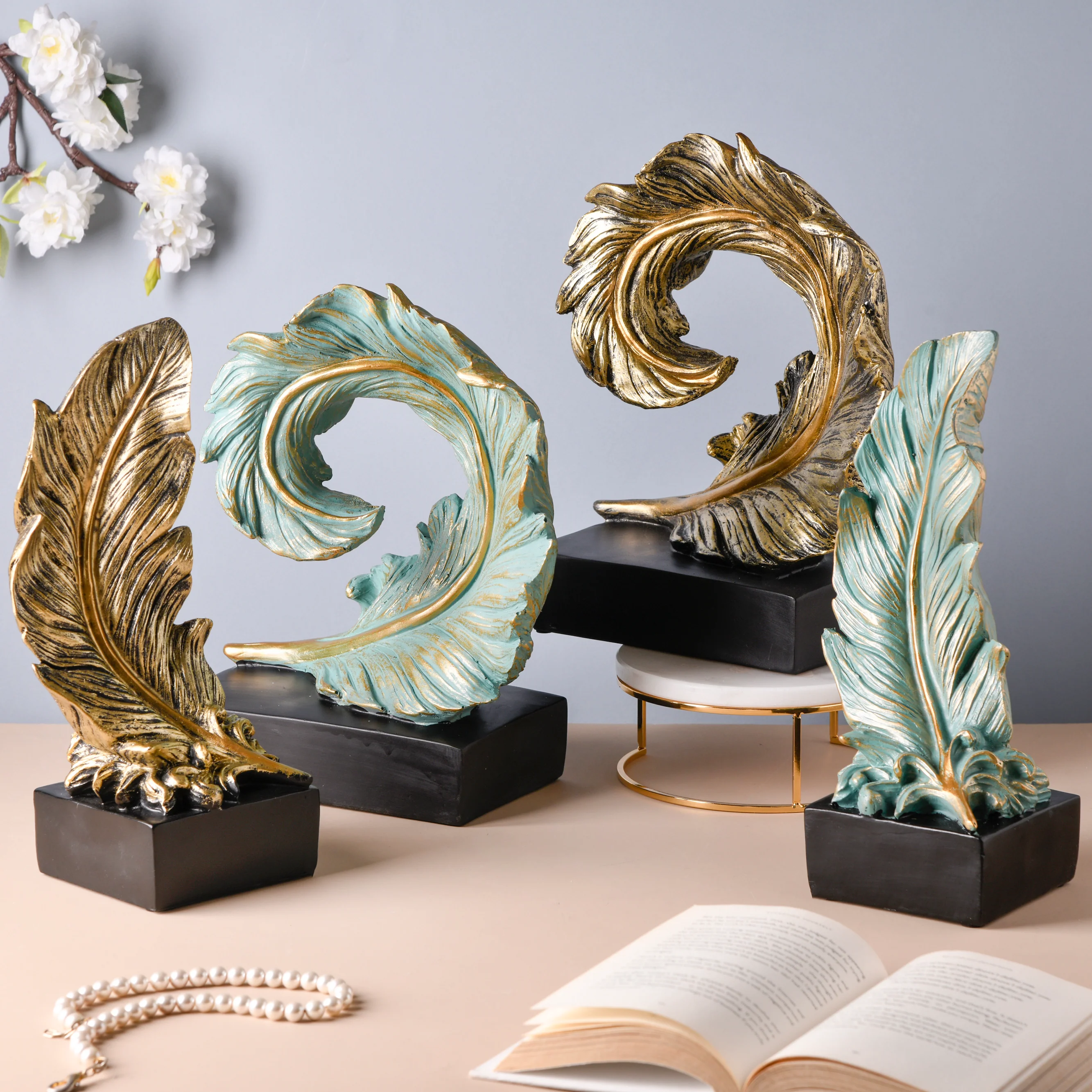 Feather Showpiece - Image 7