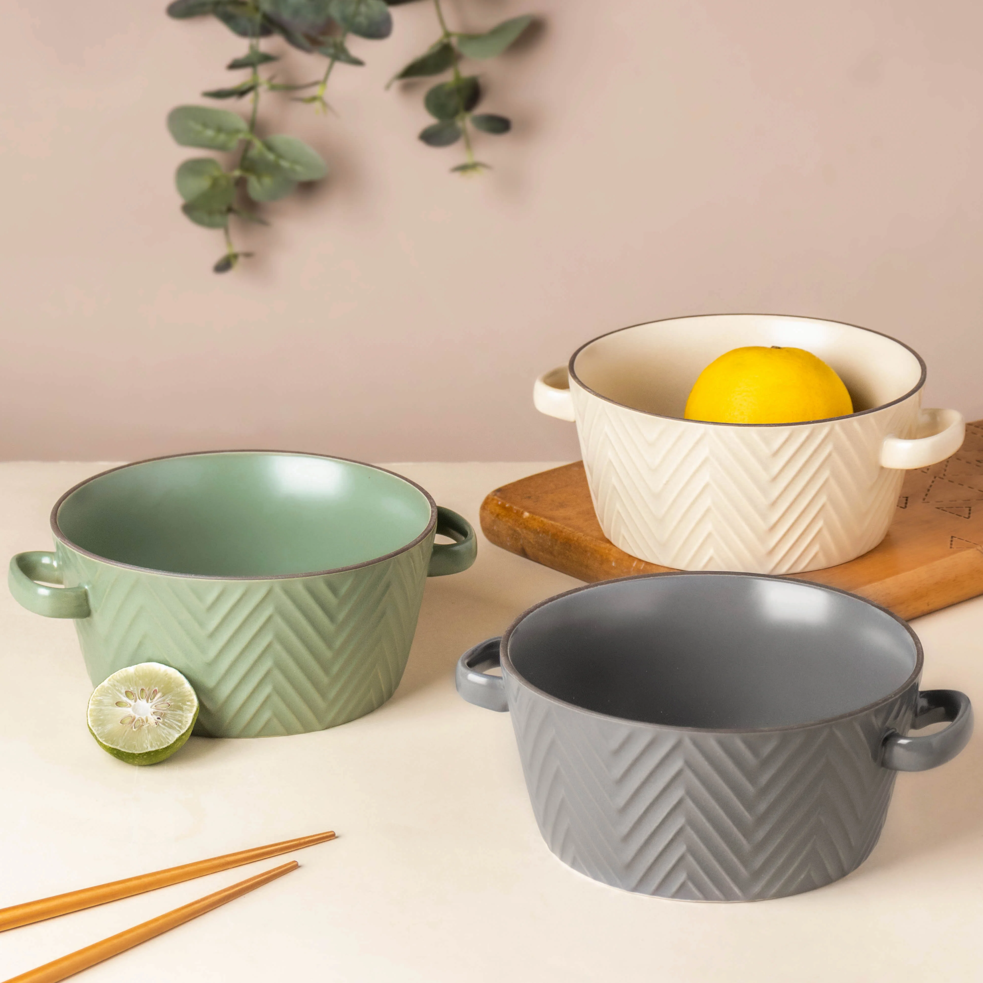 Fern Green Textured Noodle Bowl - Image 8