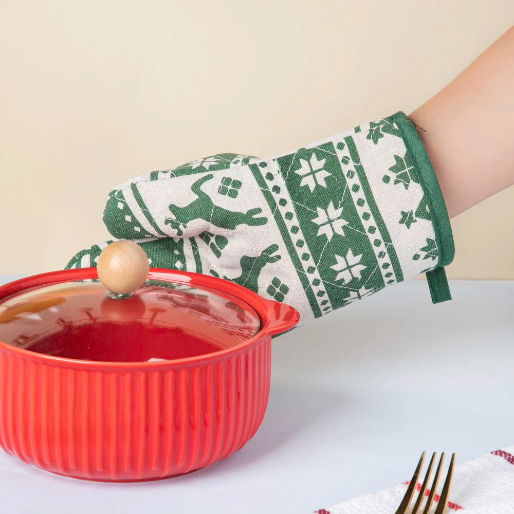 Festive Christmas Oven Mitt And Mat Green Set Of 2 - Image 4