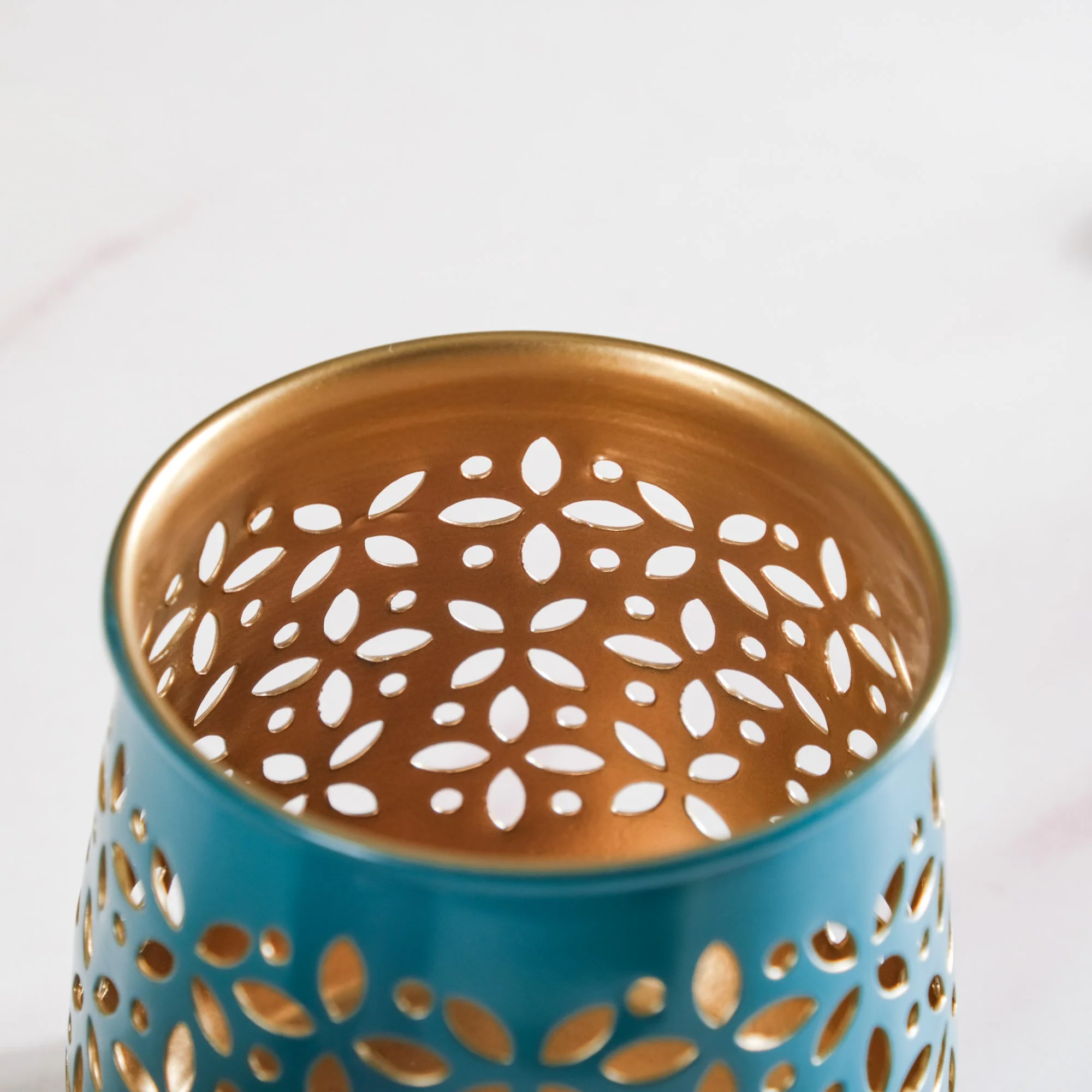 Festive Tealight Candle Holder Set Of 5 - Image 12