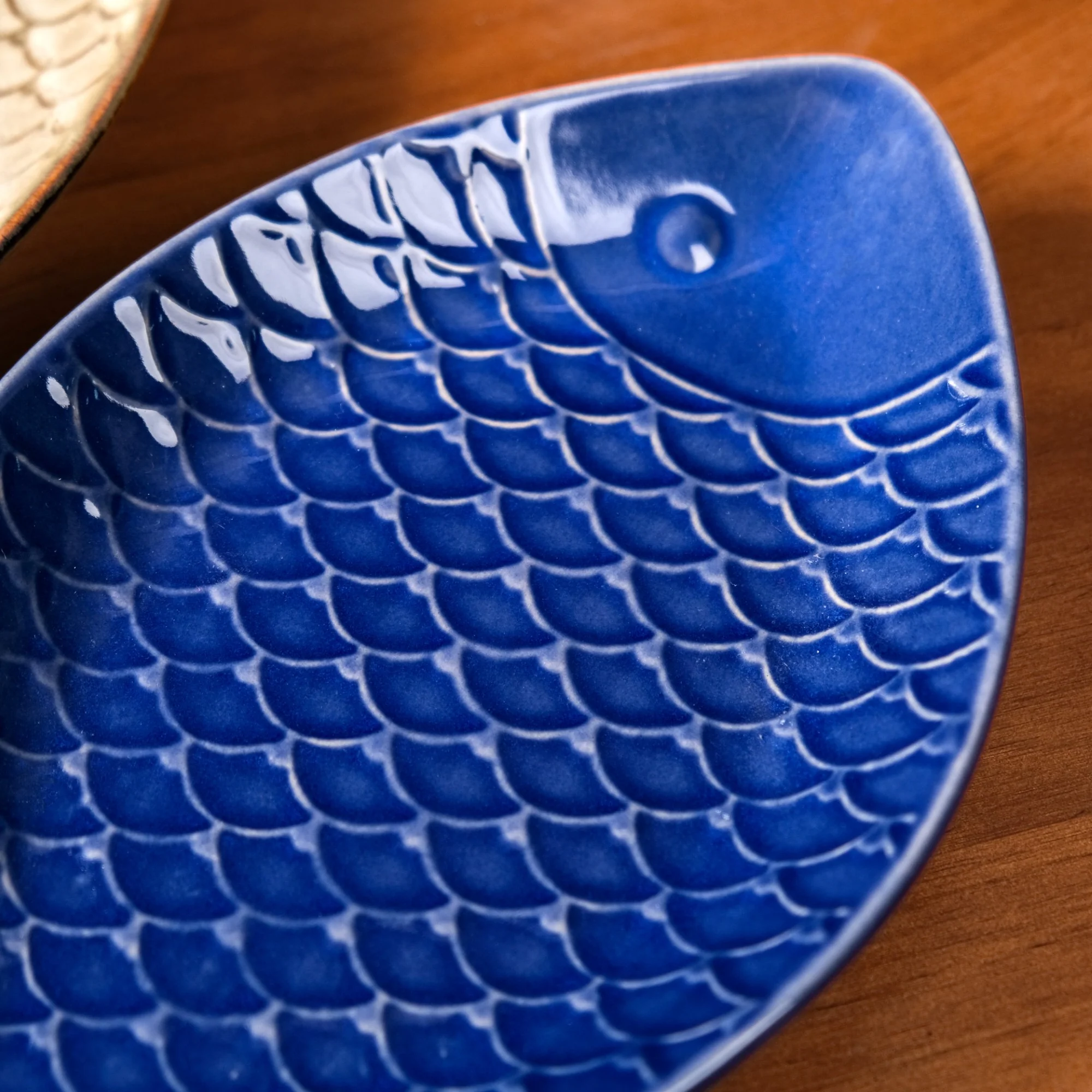 Fish Ceramic Platter Set Of 3 - Image 9