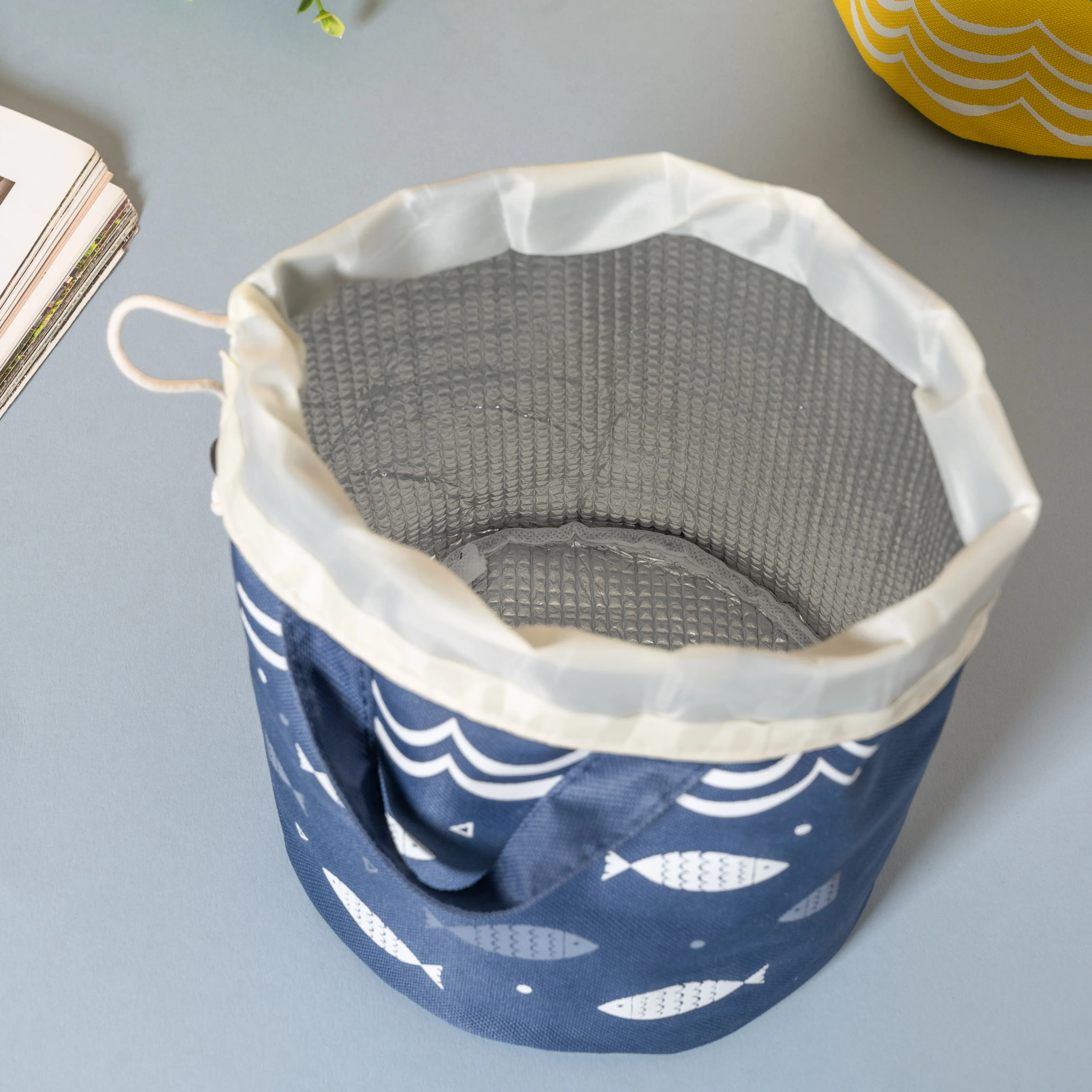 Fish Print Lunch Bag - Image 9