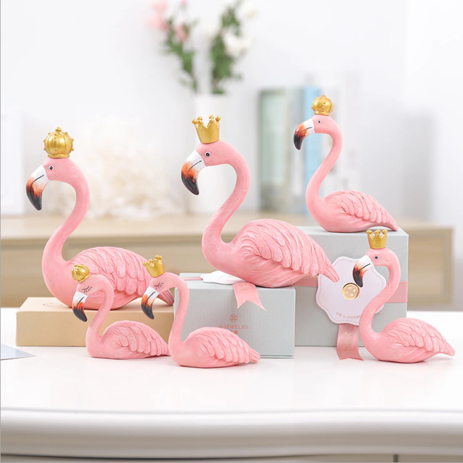Flamingo Statue - Image 5