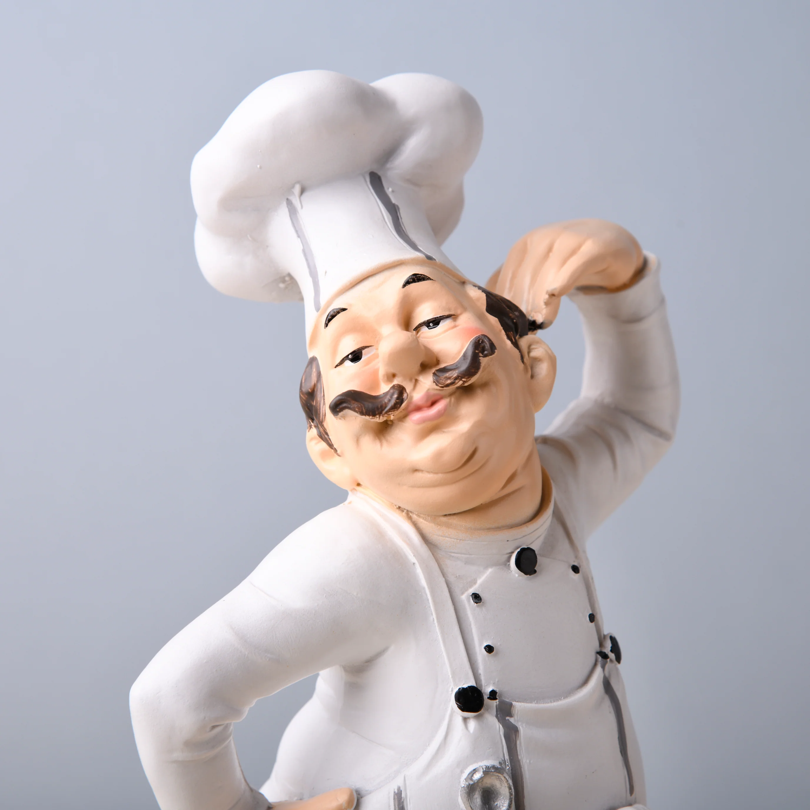 Flaunting Chef Decor - Image 3