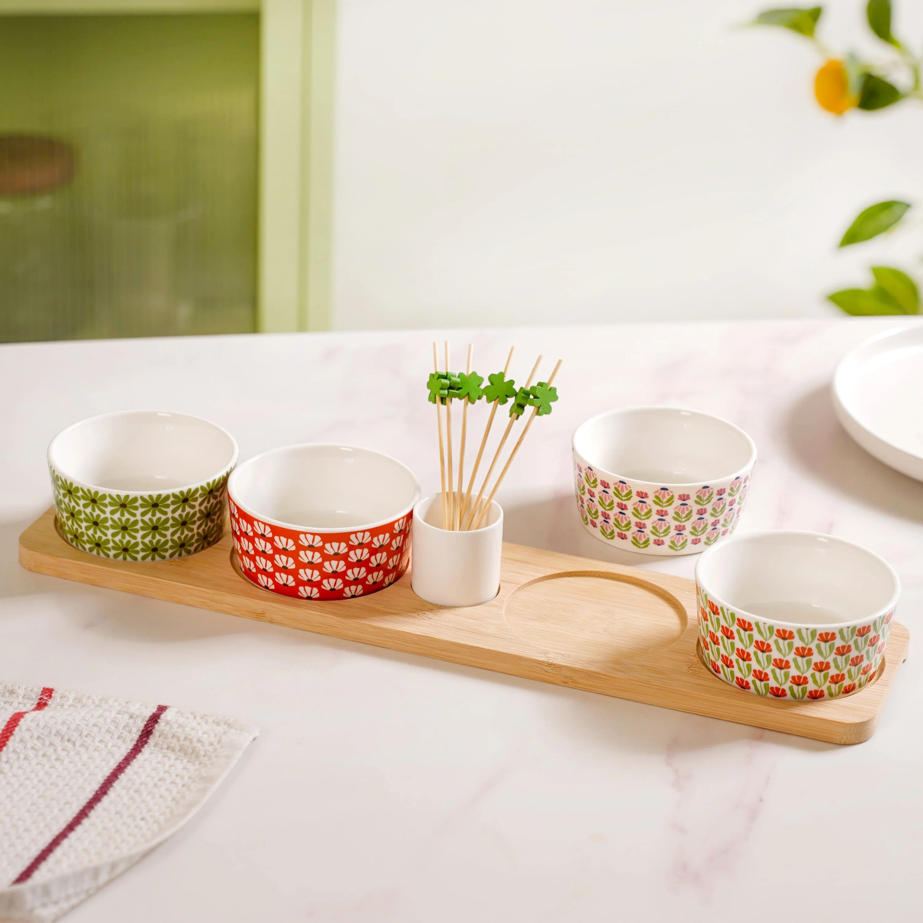 Flower Power Bowls Tray And Toothpick Set Of 7 - Image 8