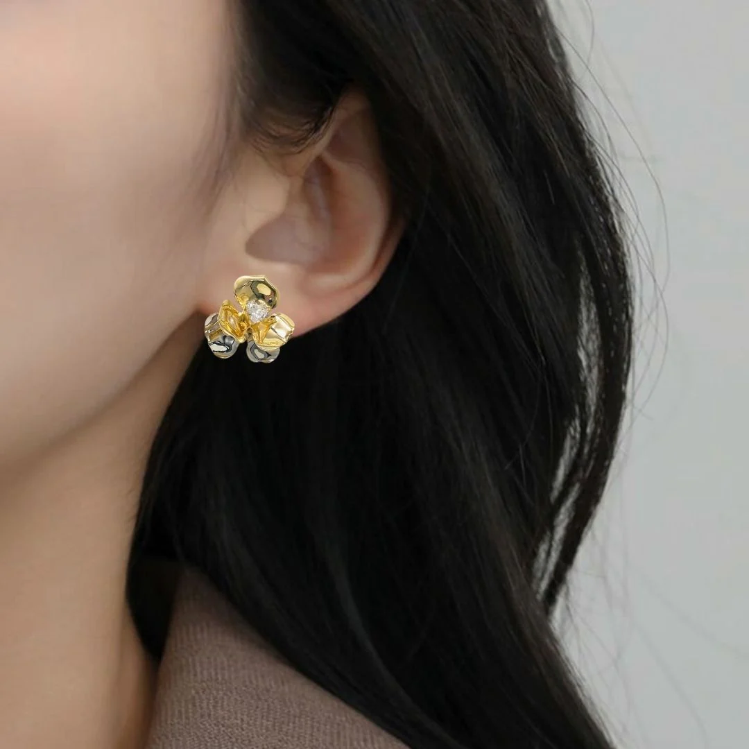 Floral Dual Toned Earrings - Image 5