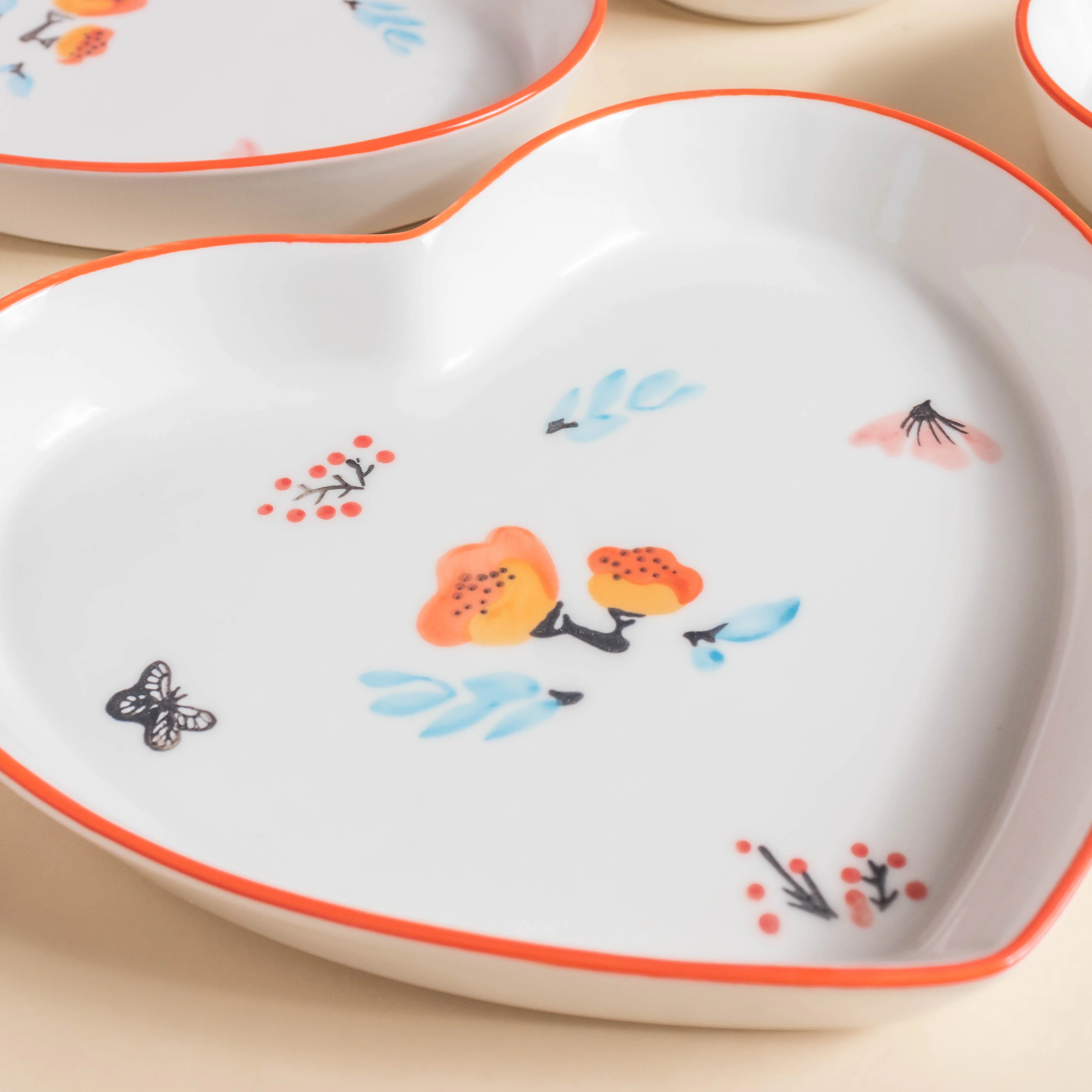 Floral Heart Snack Set For 4 - Image 13