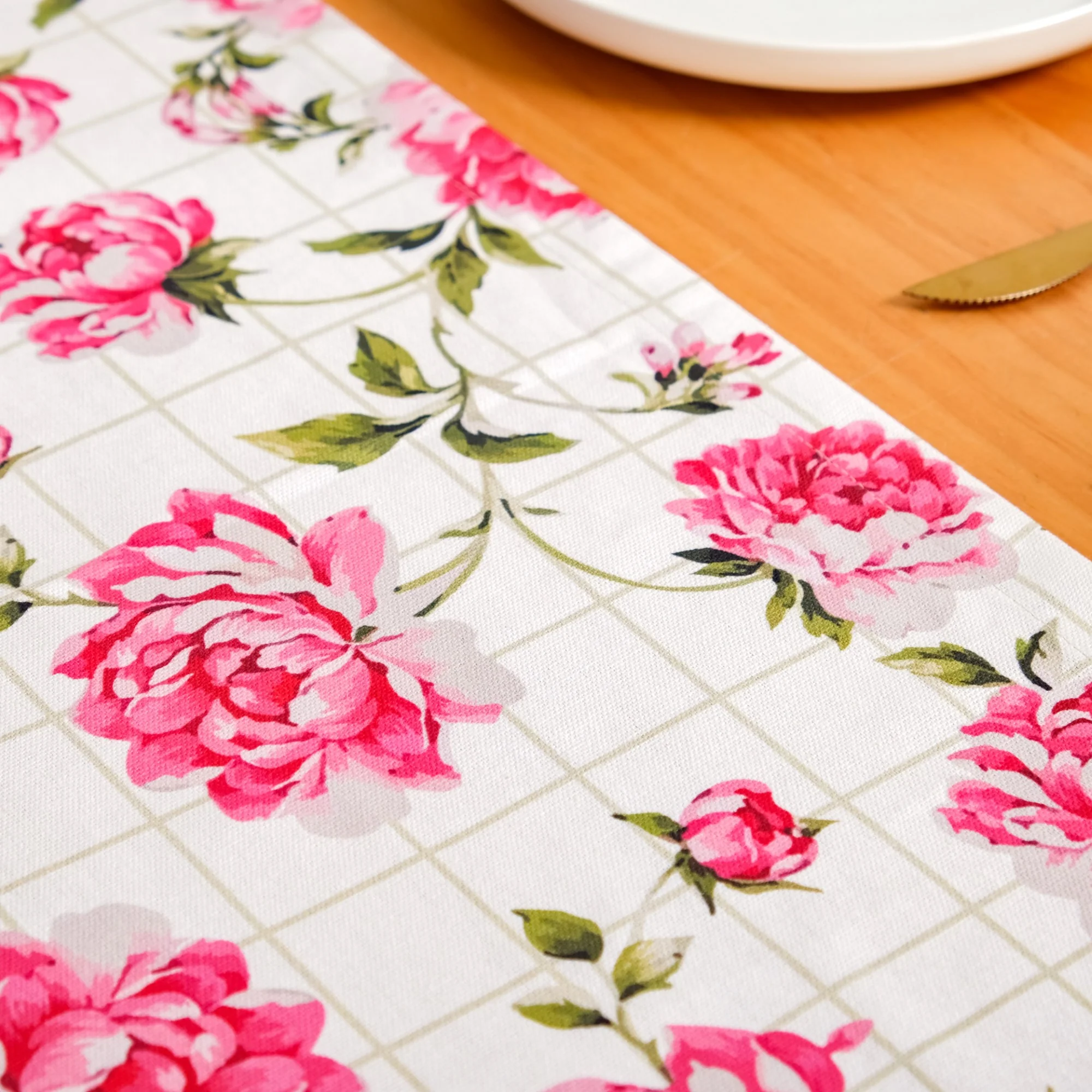 Floral Rouge Pure Cotton 6 Seater Table Runner 186x37cm - Image 7