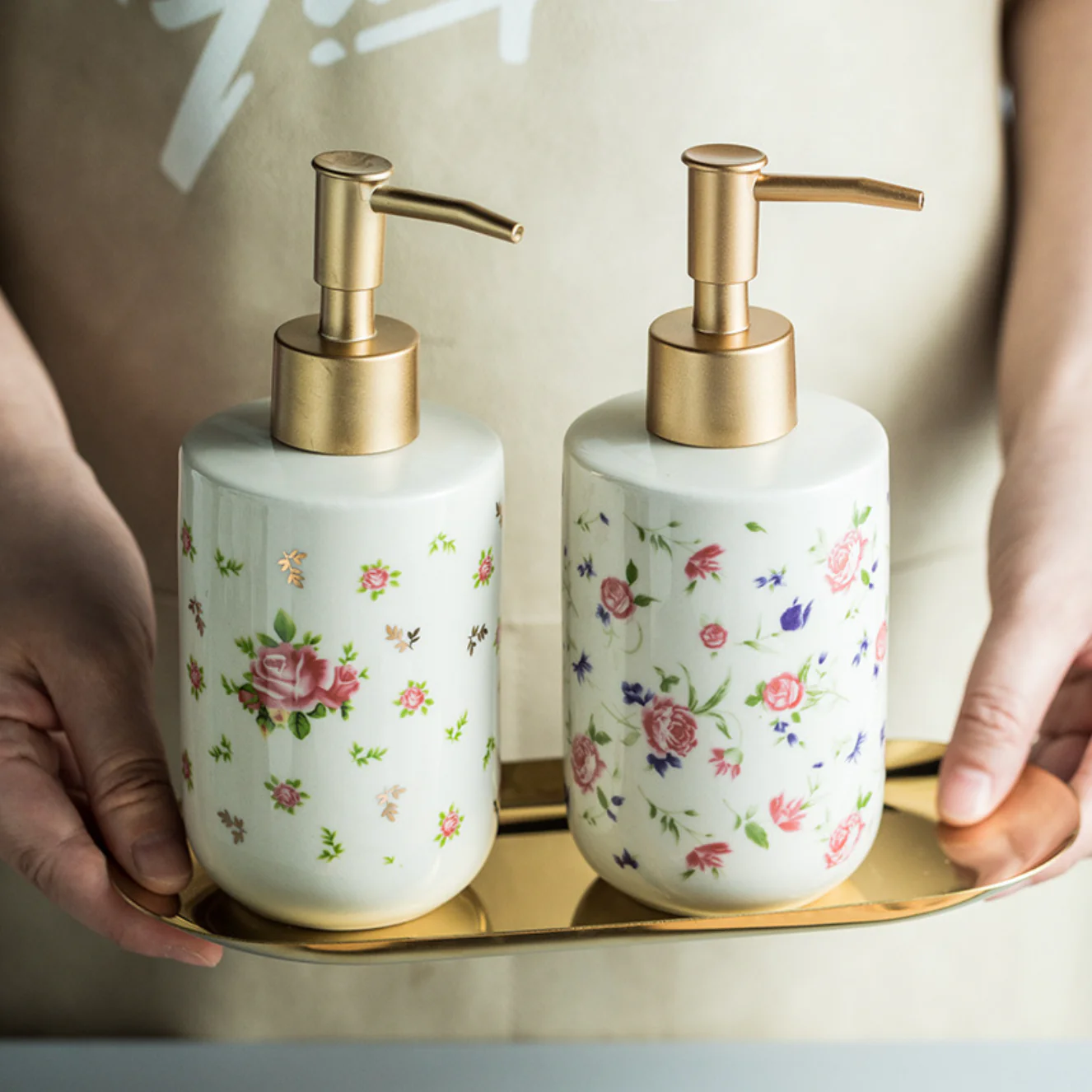 Floral Soap Dispenser - Image 3